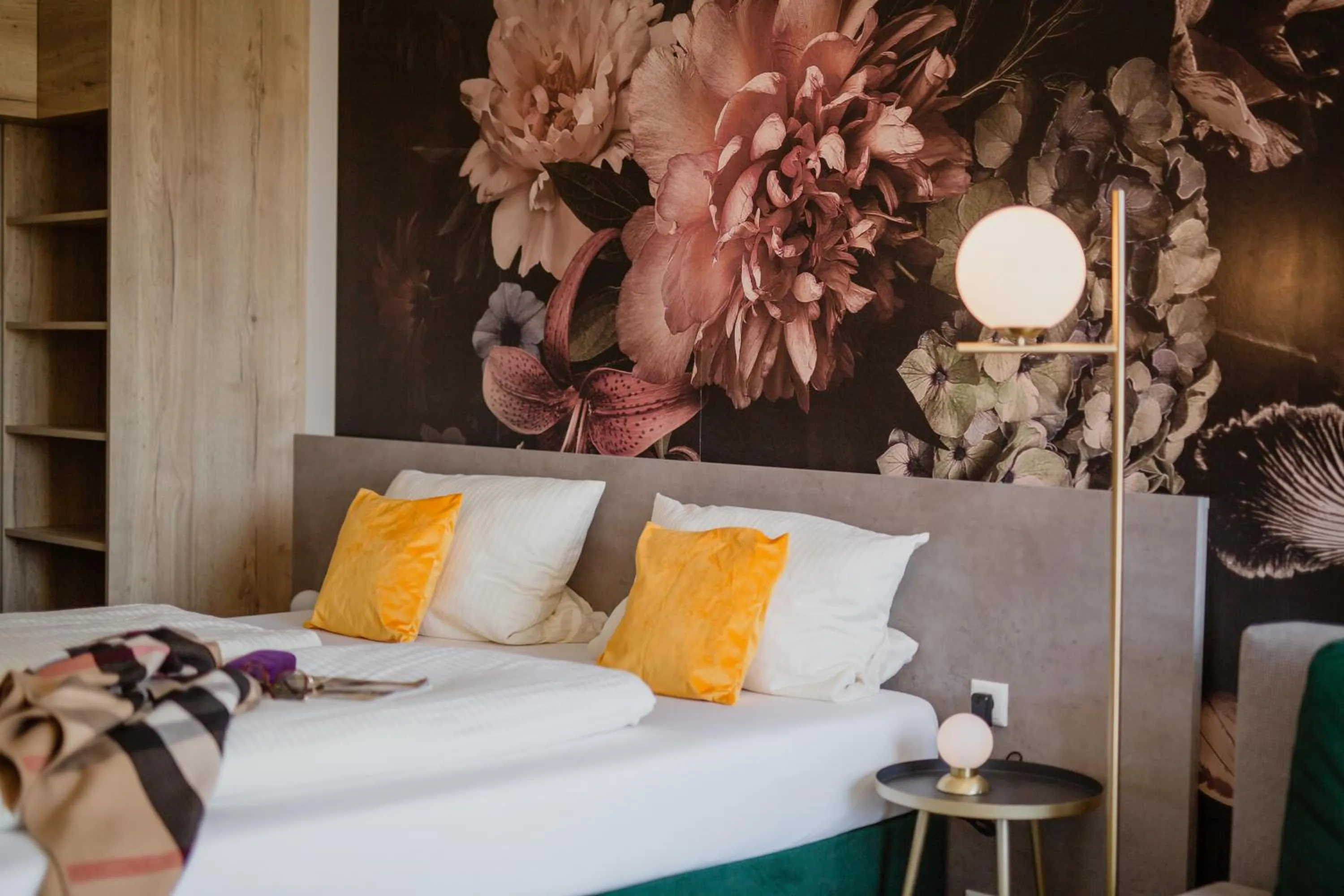 Bed in Hotel Villa Toskana