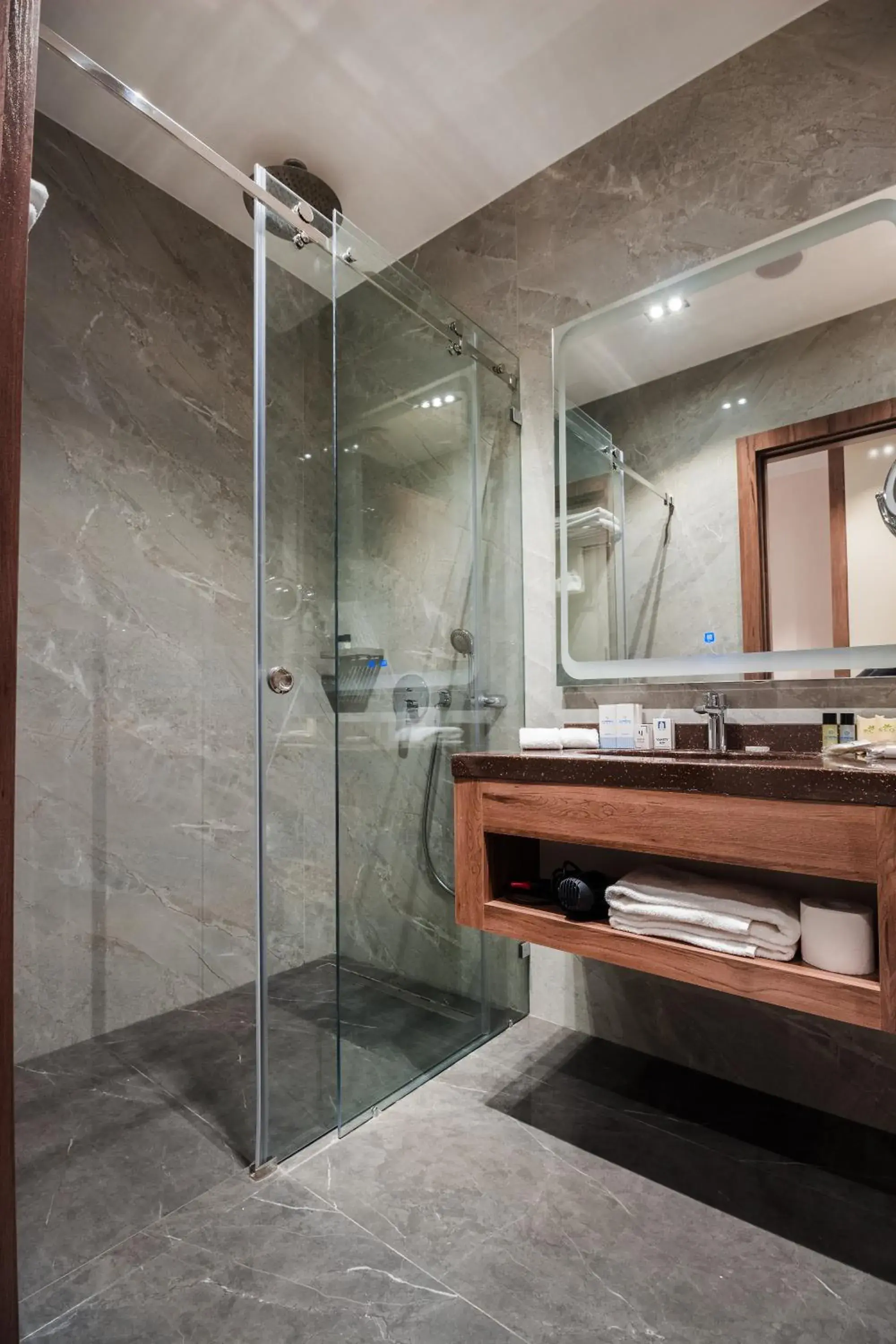 Standard King Room - single occupancy in WELLNESS HOTEL and SPA Standard King Room - single occupancy in WELLNESS HOTEL and SPA