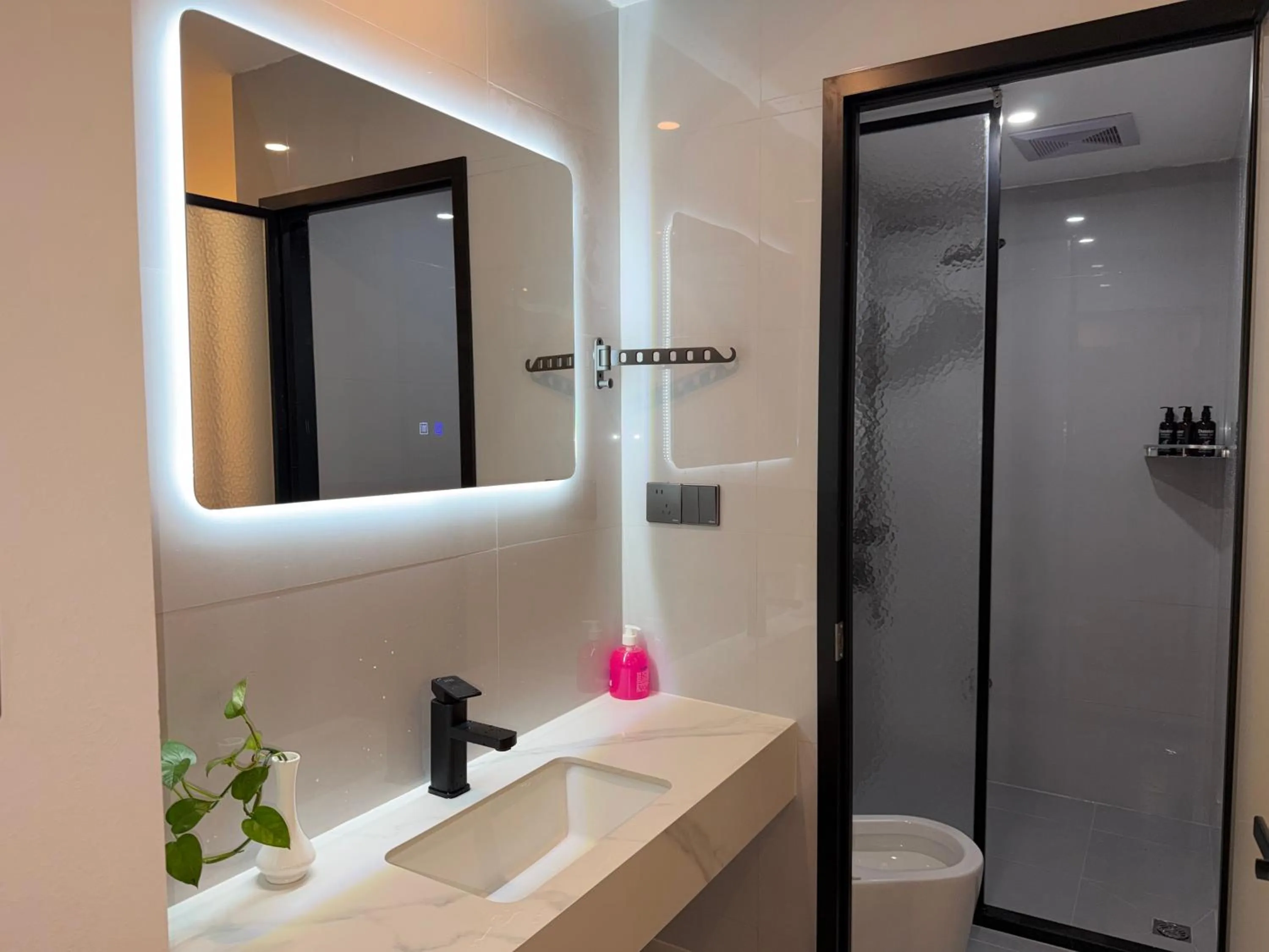 Li River Resort Villa Hotel