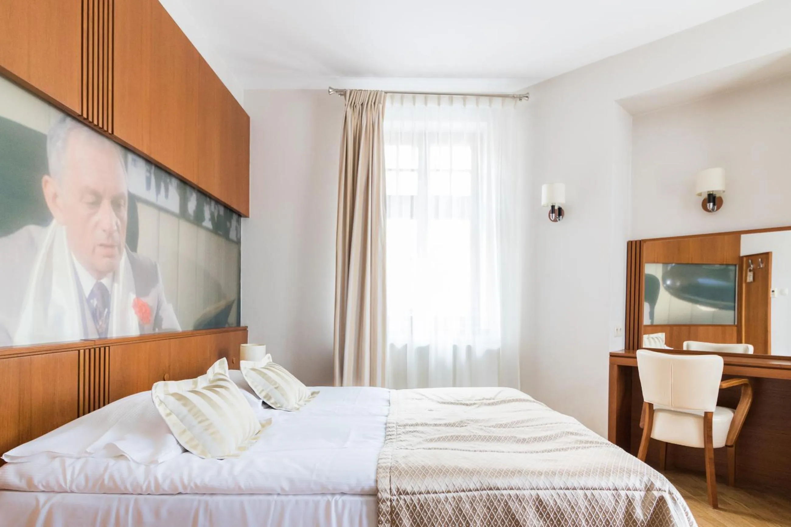 Photo of the whole room, Bed in Hotel Vabank