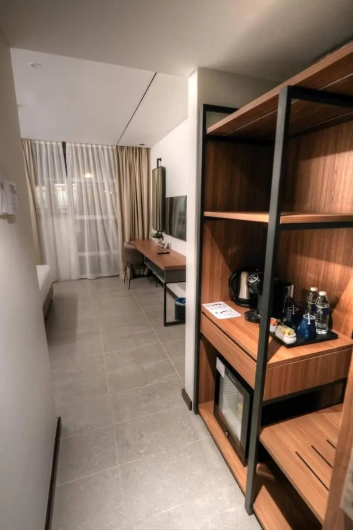 wardrobe, Bed in The Jerai Hotel Sungai Petani
