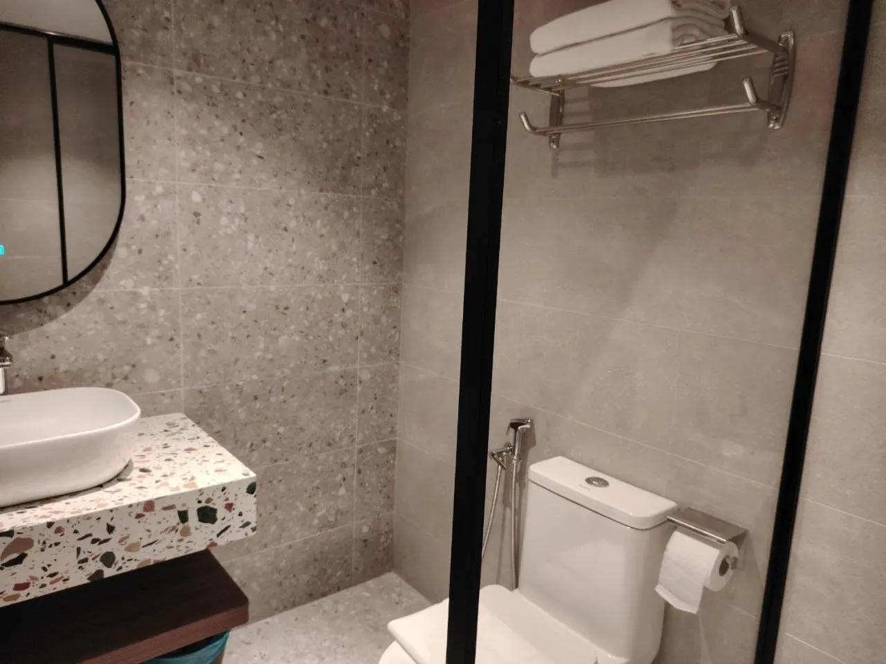 Shower in The Jerai Hotel Sungai Petani