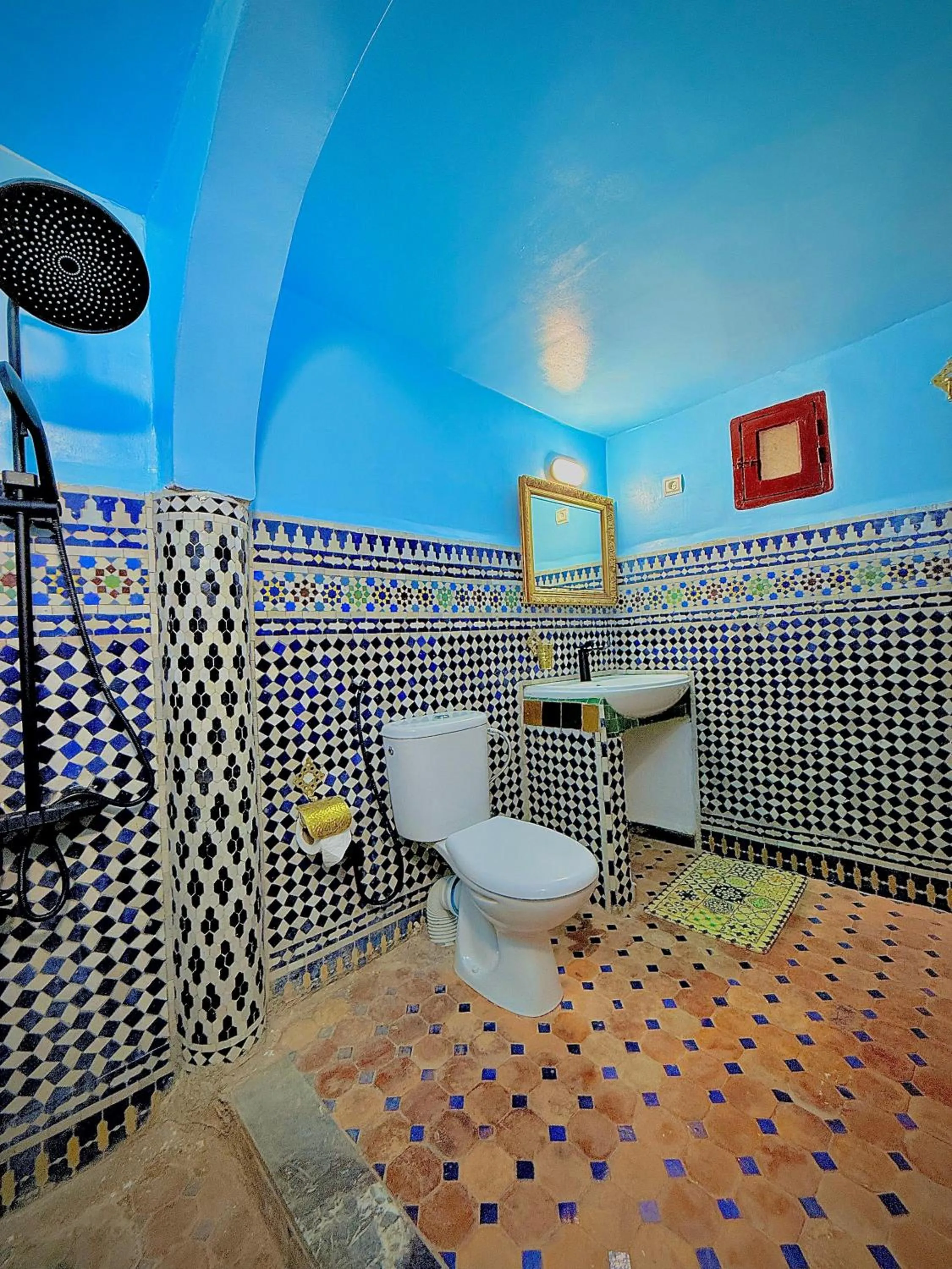 Shower in Riad DAR FES