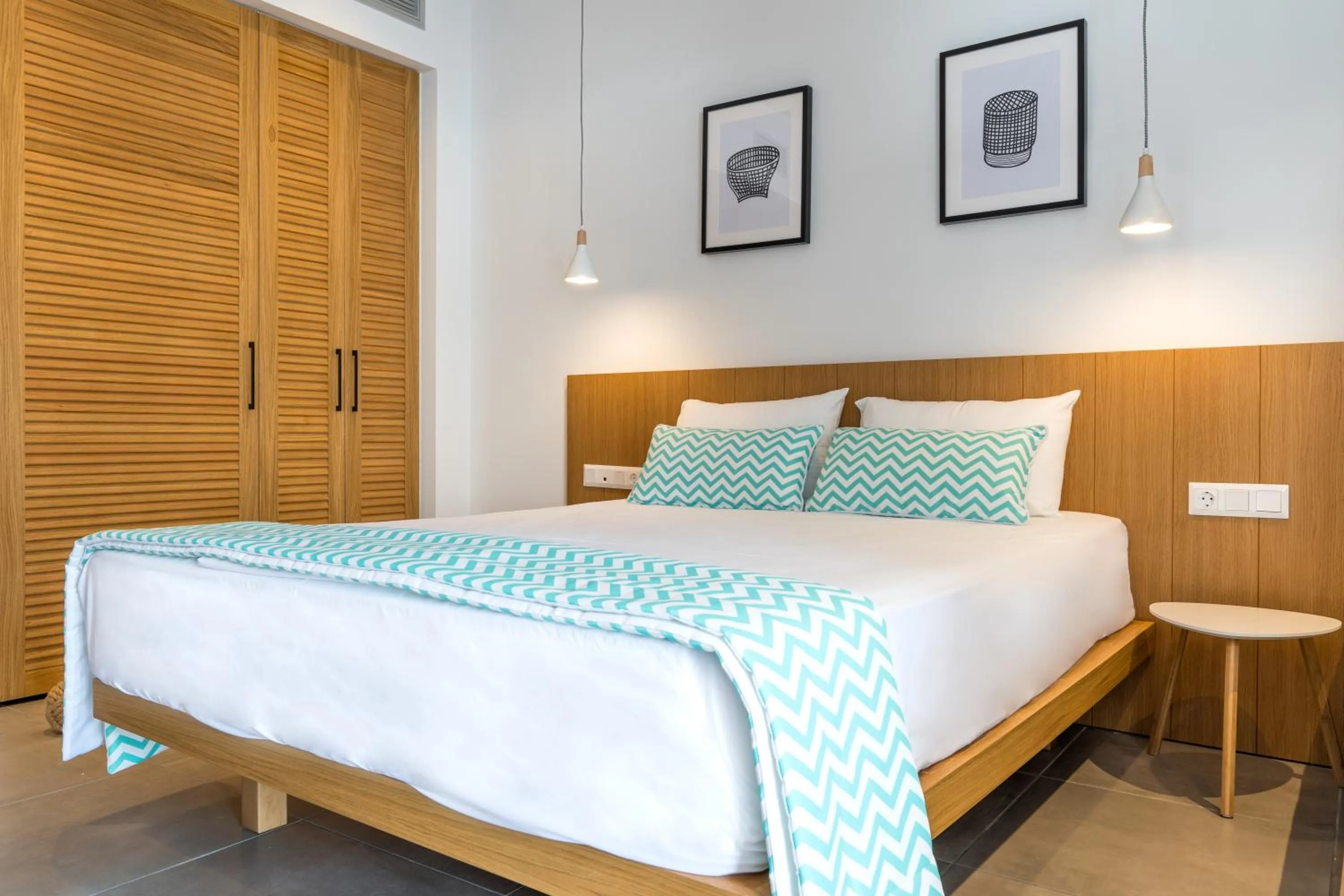 Bed in Mougre studios