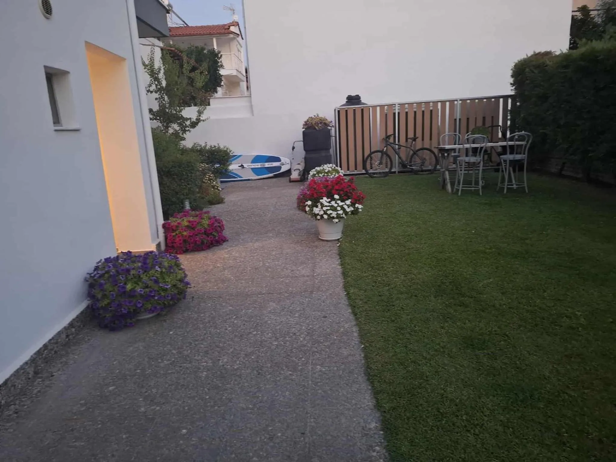 Garden in Mougre studios