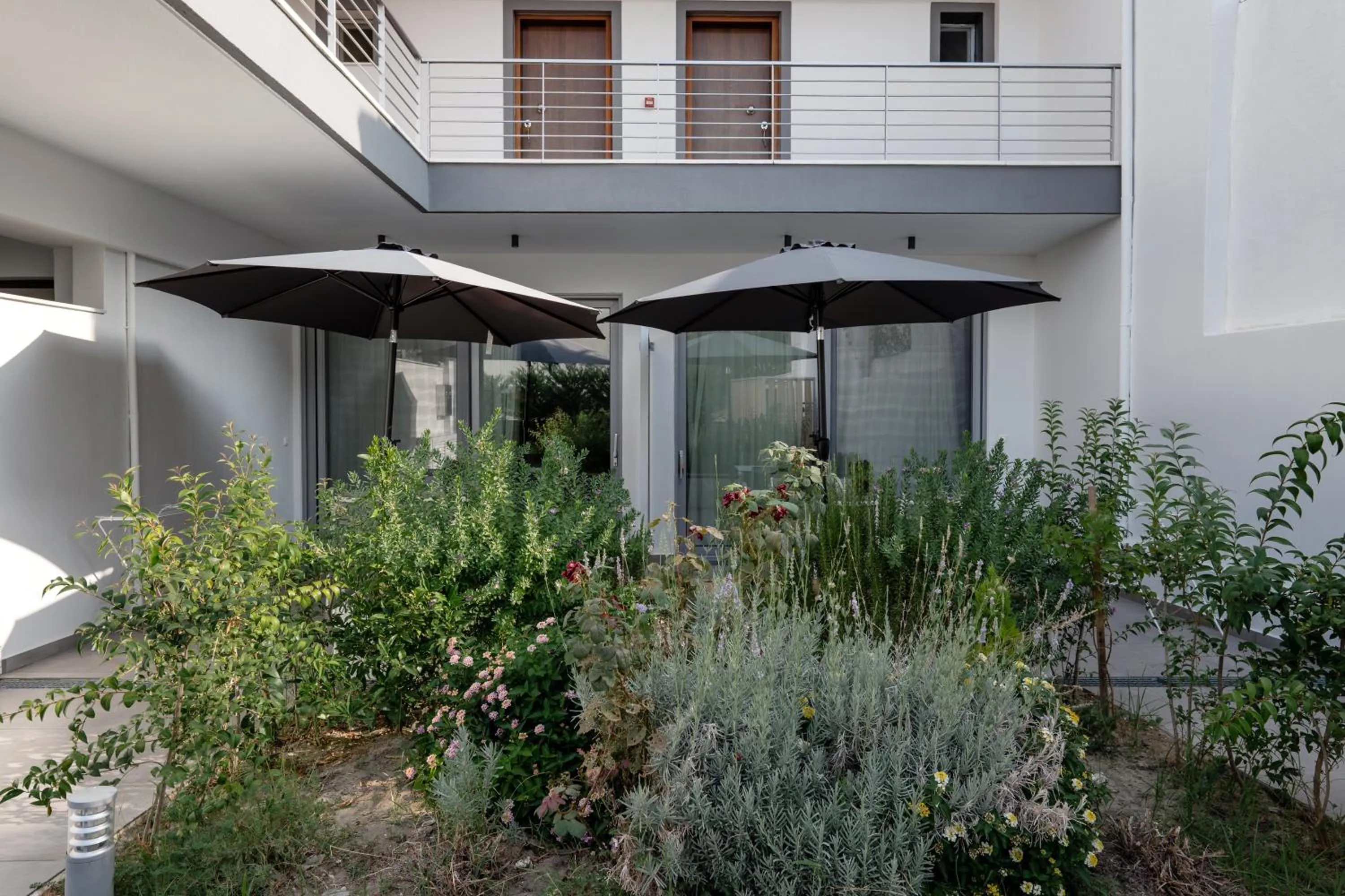 Facade/entrance in Mougre studios