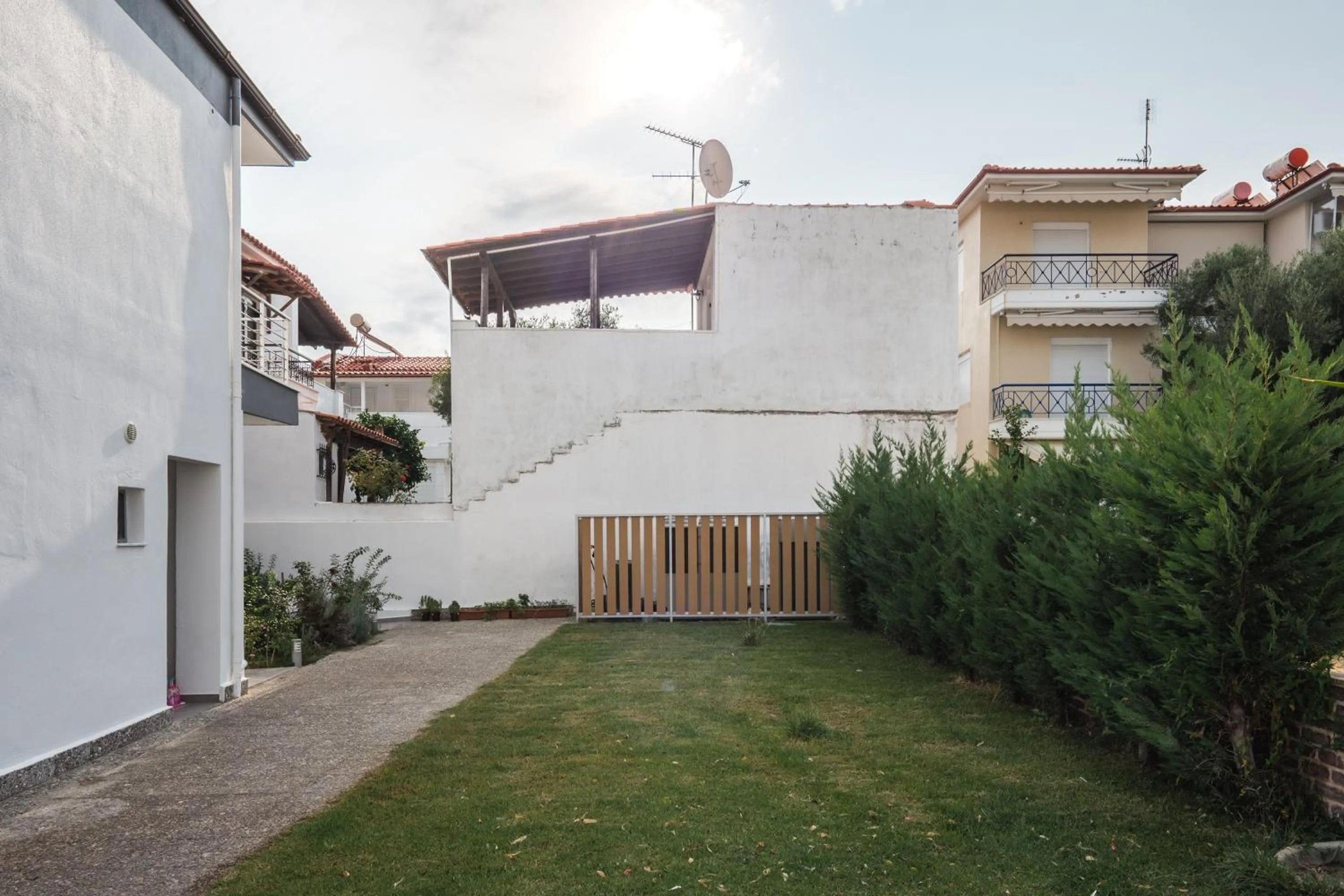 Property building in Mougre studios