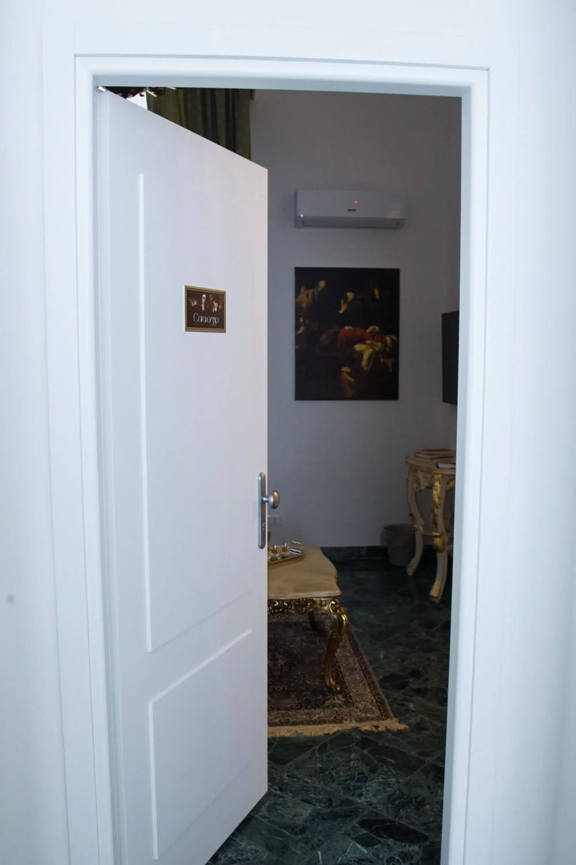 Deluxe Queen Suite in Palermo Gallery Deluxe Queen Suite in Palermo Gallery