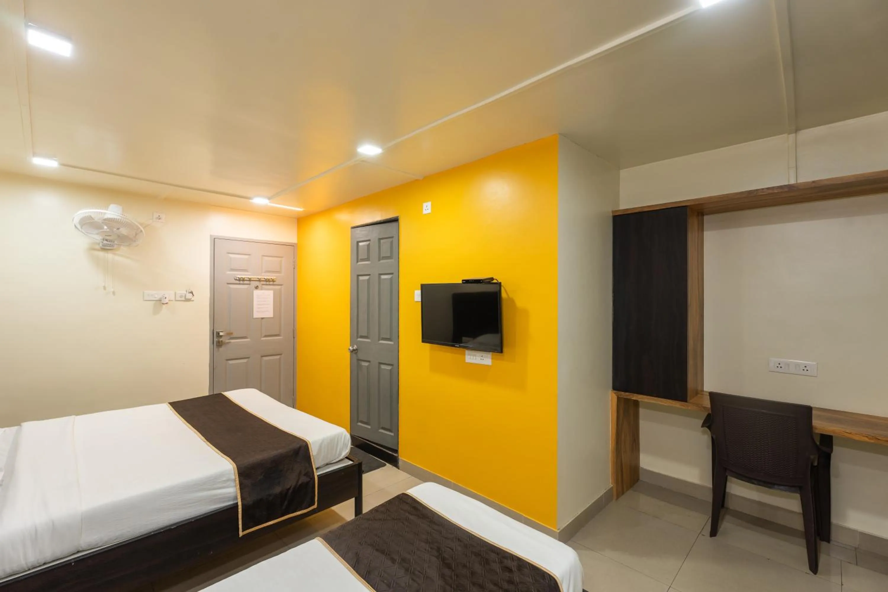 Bedroom, Bed in Hotel Ellora Park