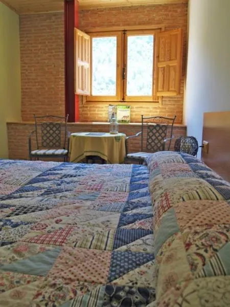 Bed in Observatorio de Buitres Mas de Bunyol