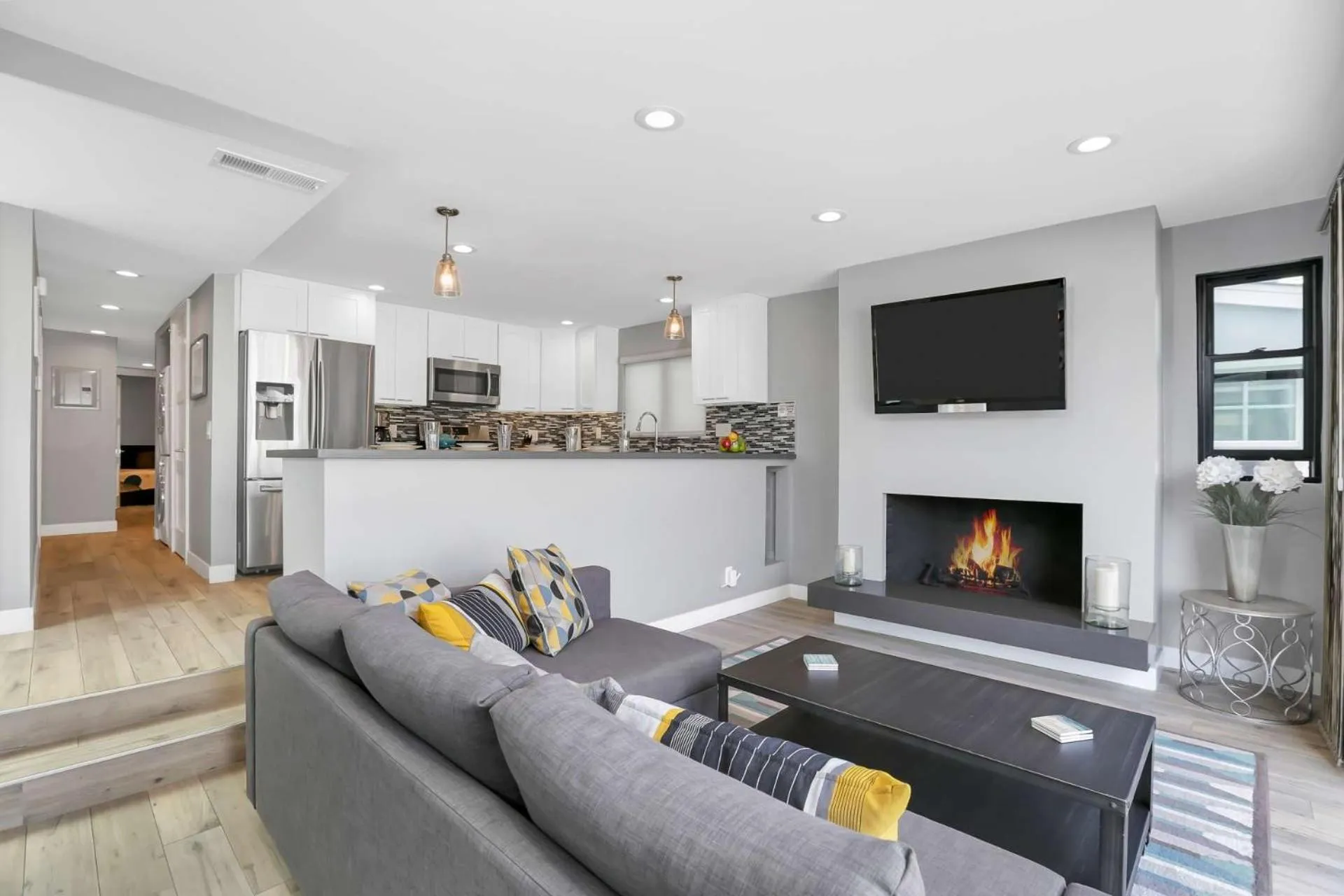 308 35th Street, Unit A (Lower)