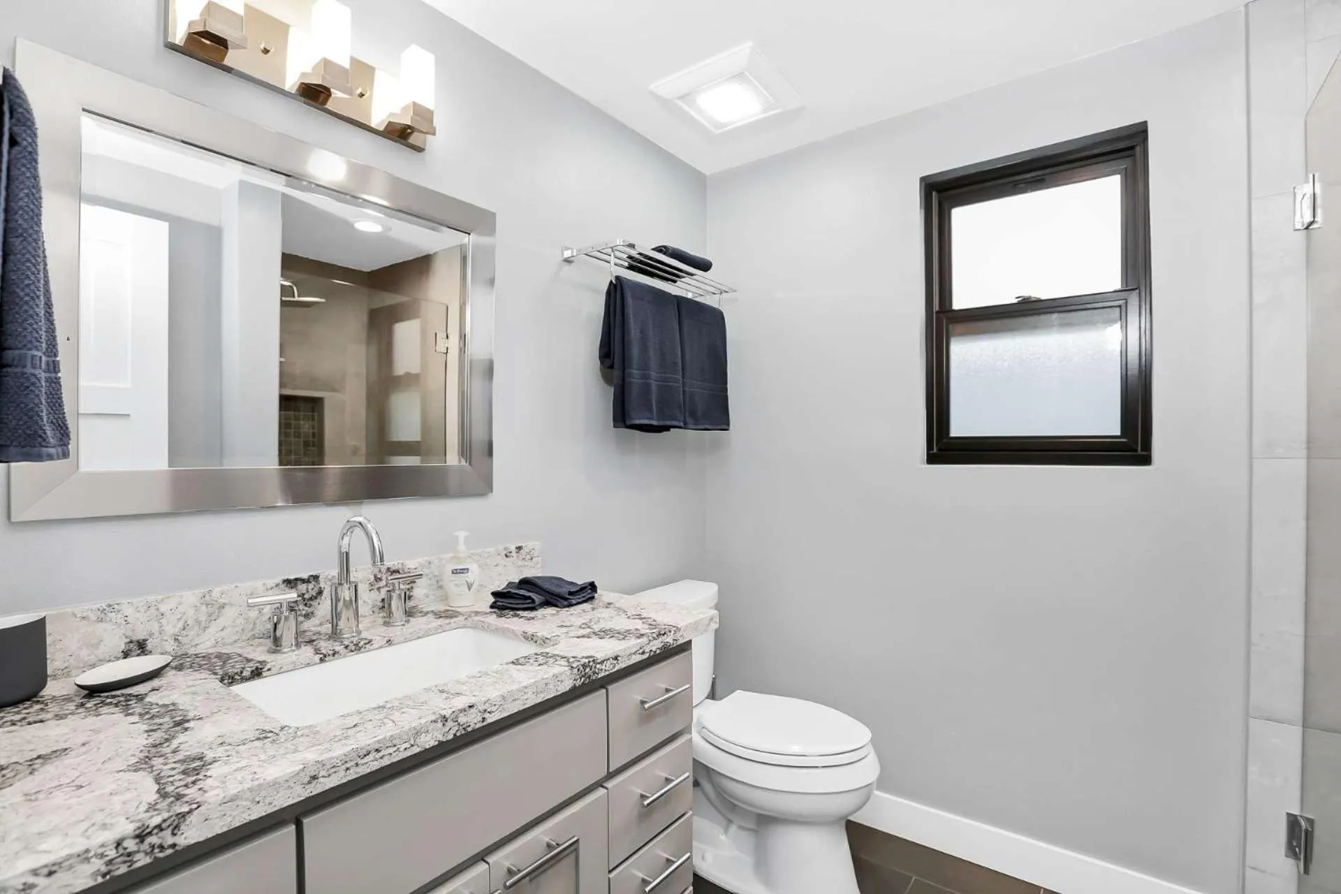 308 35th Street, Unit A (Lower)