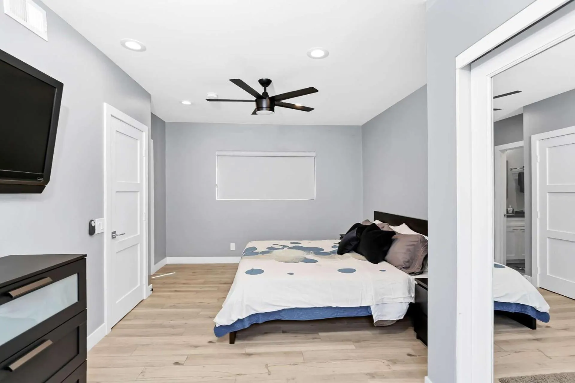 Bed in 308 35th Street, Unit A (Lower)