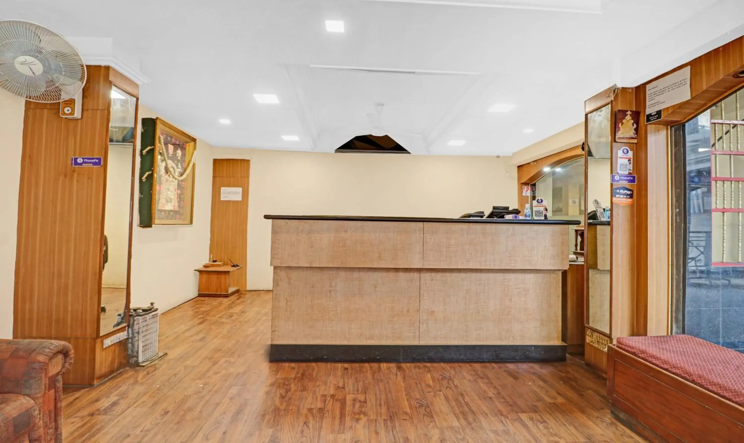 Lobby or reception in Treebo Surya Yatri Niwas Lobby or reception in Treebo Surya Yatri Niwas