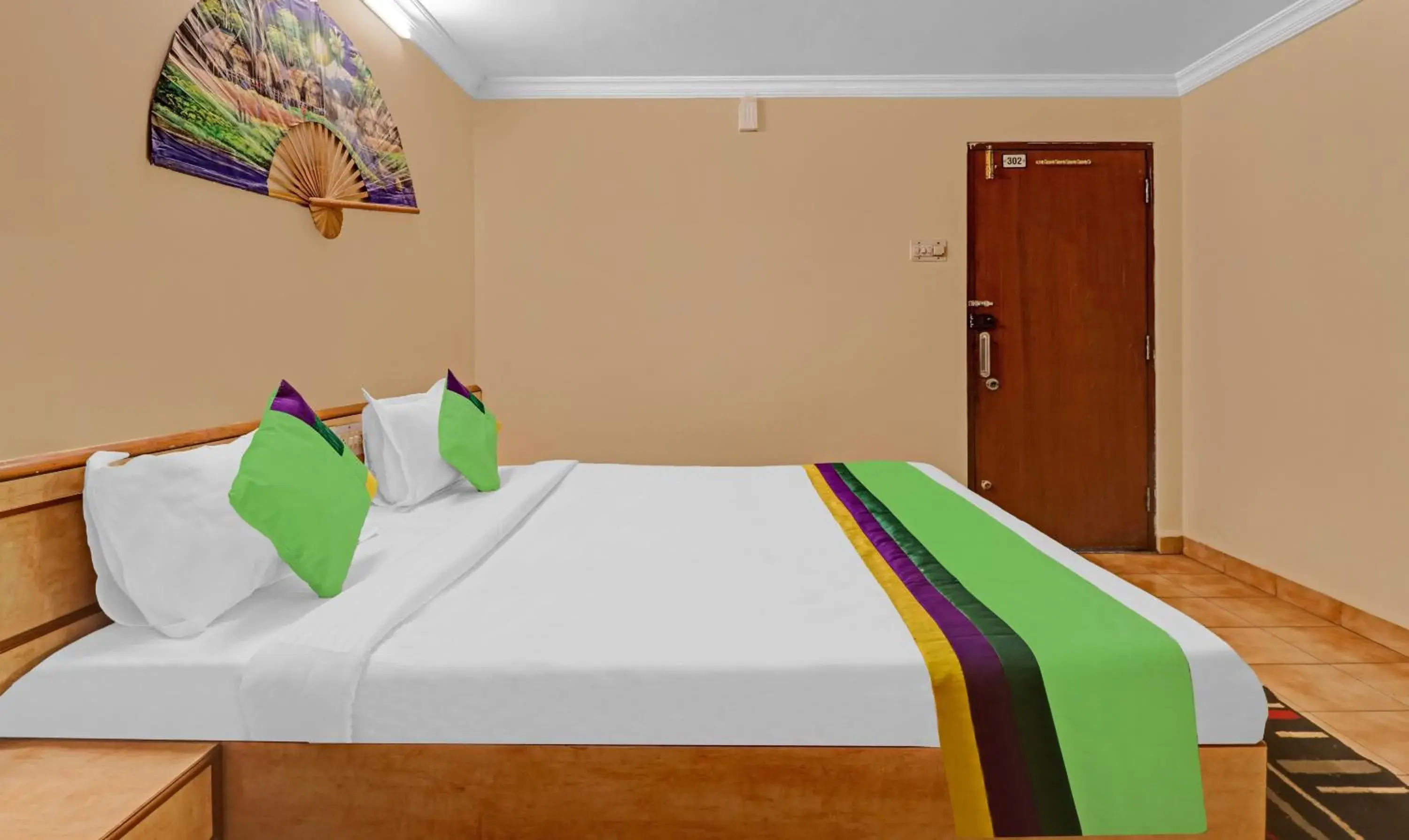 Bedroom, Bed in Treebo Surya Yatri Niwas Bedroom, Bed in Treebo Surya Yatri Niwas