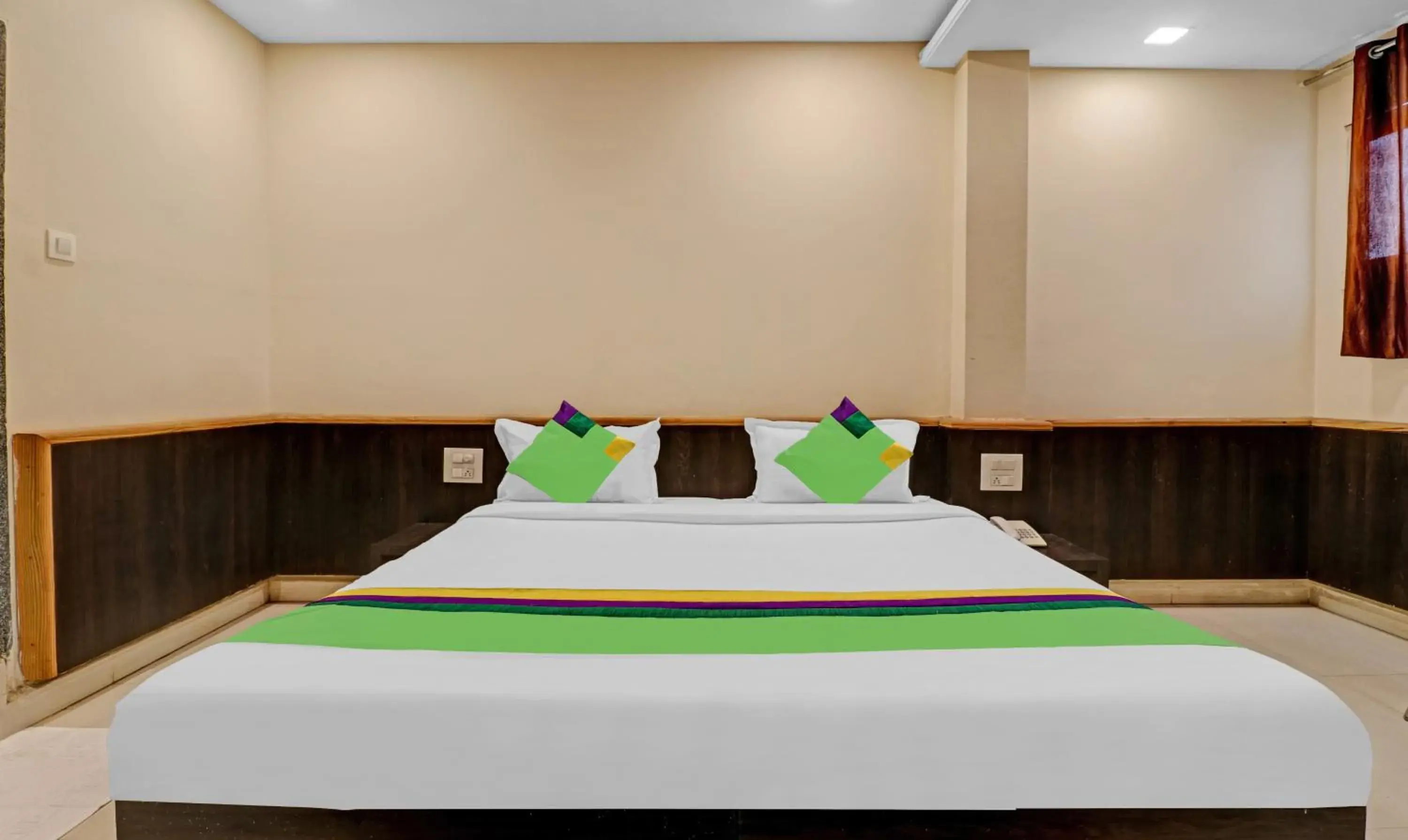 Bedroom, Bed in Treebo Surya Yatri Niwas Bedroom, Bed in Treebo Surya Yatri Niwas