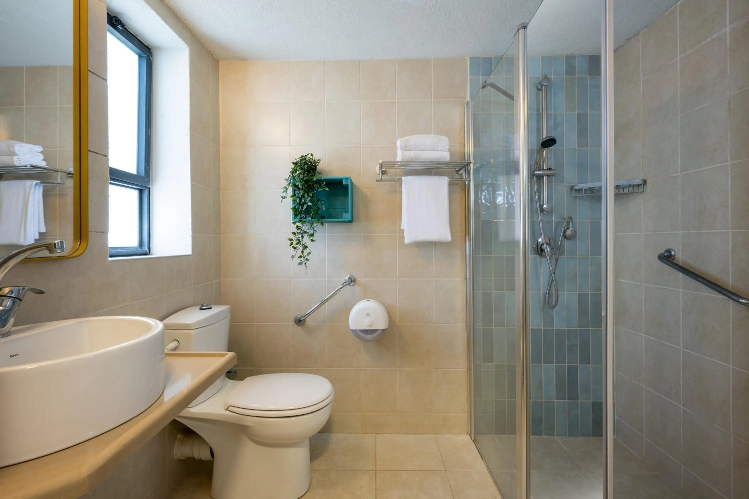 Bathroom in Kibbutz Malkiya Travel Hotel