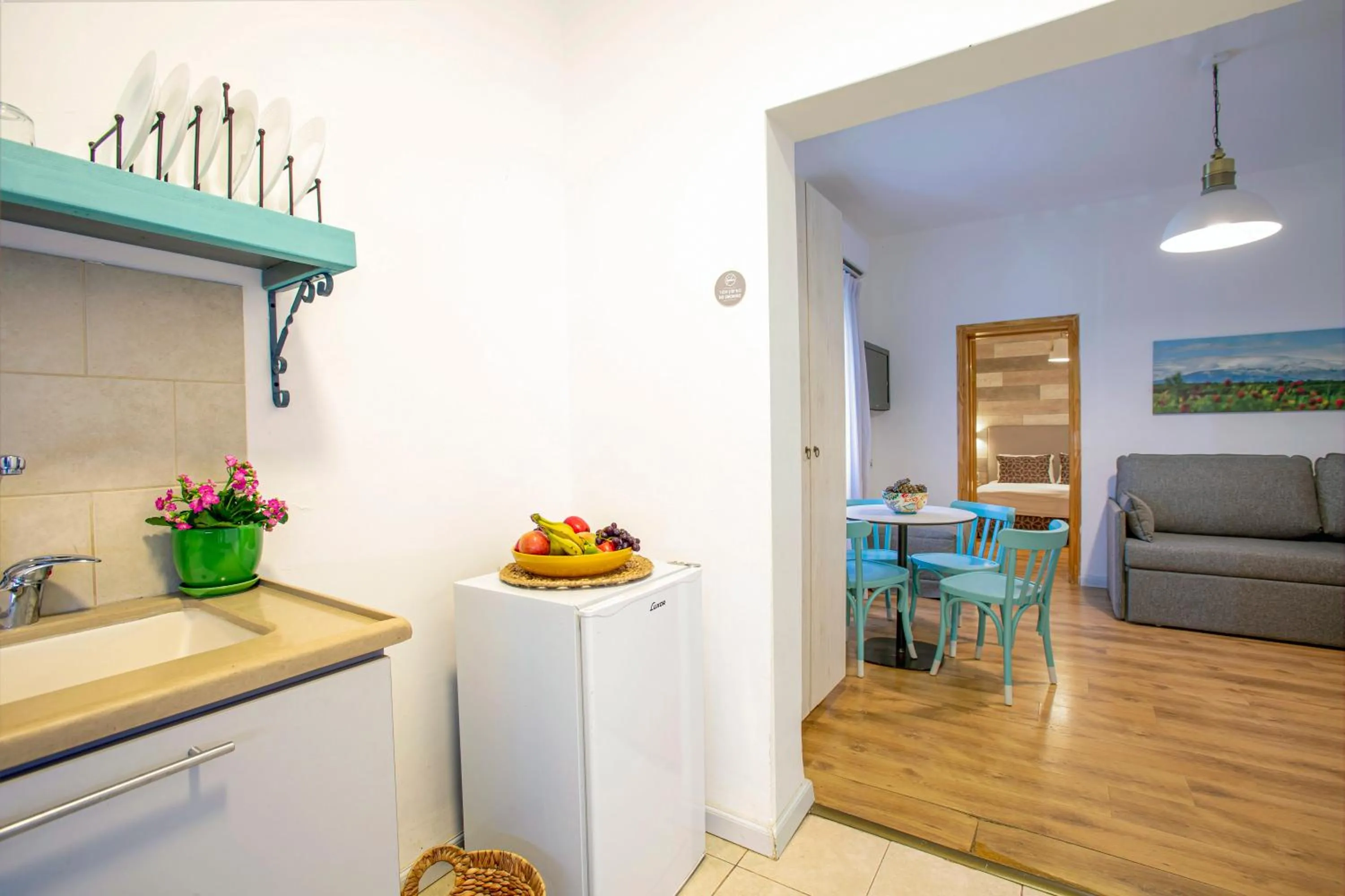 Photo of the whole room in Kibbutz Malkiya Travel Hotel