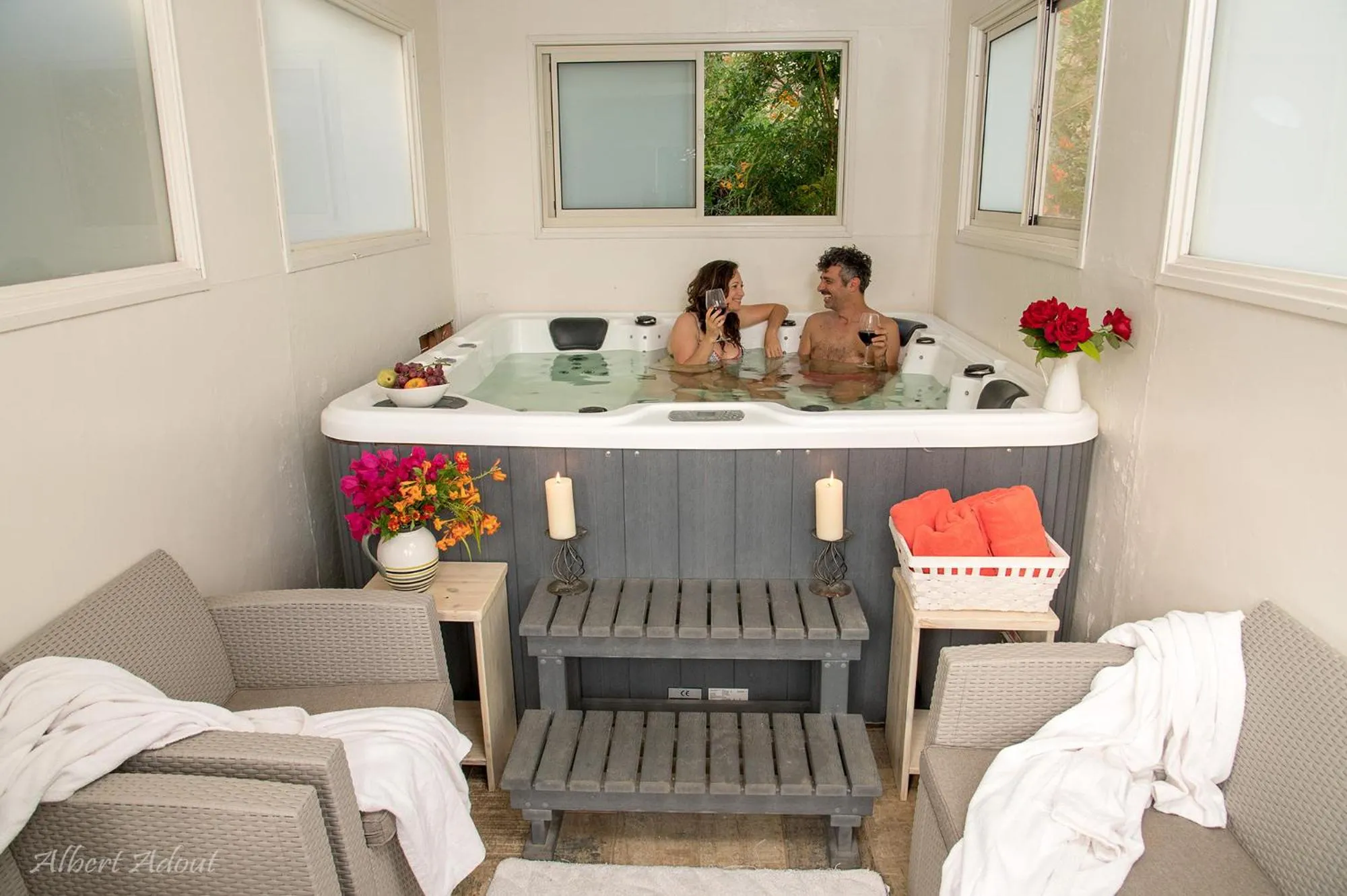 Hot Tub in Dream Time