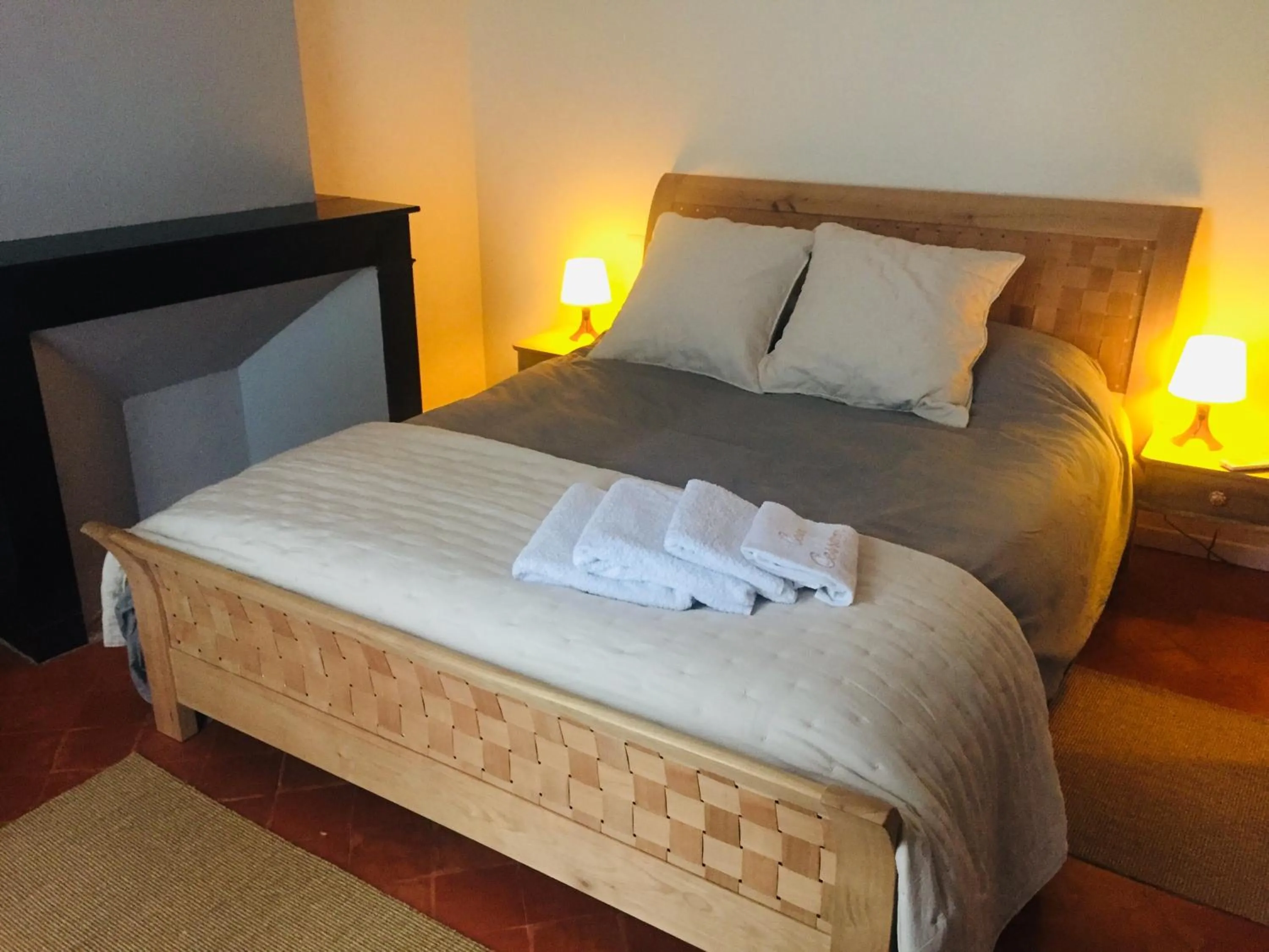 Photo of the whole room, Bed in Casa Cessenon