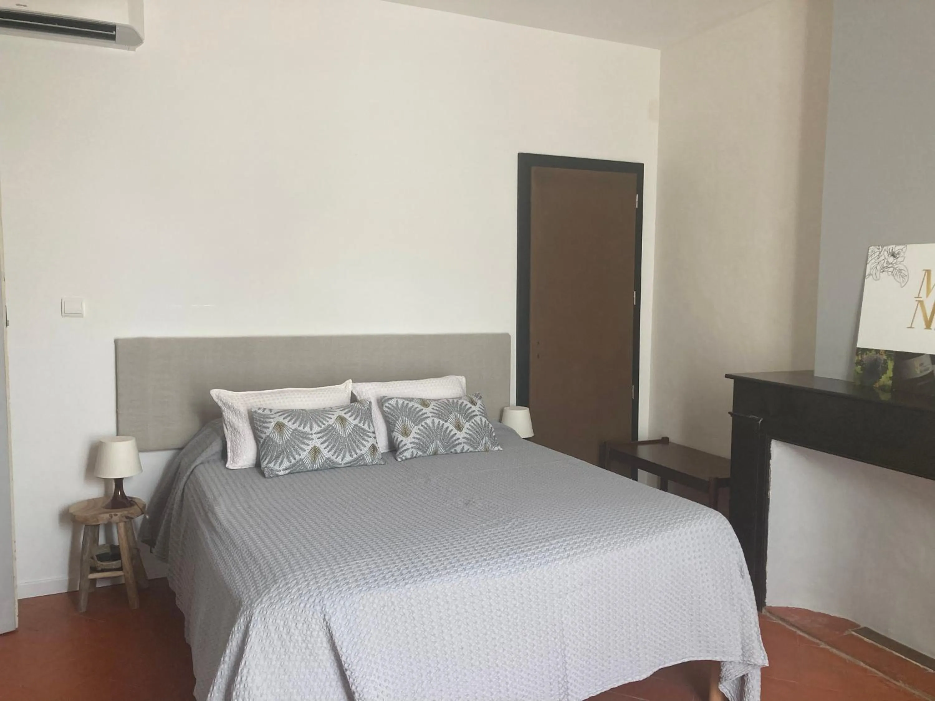 Photo of the whole room, Bed in Casa Cessenon