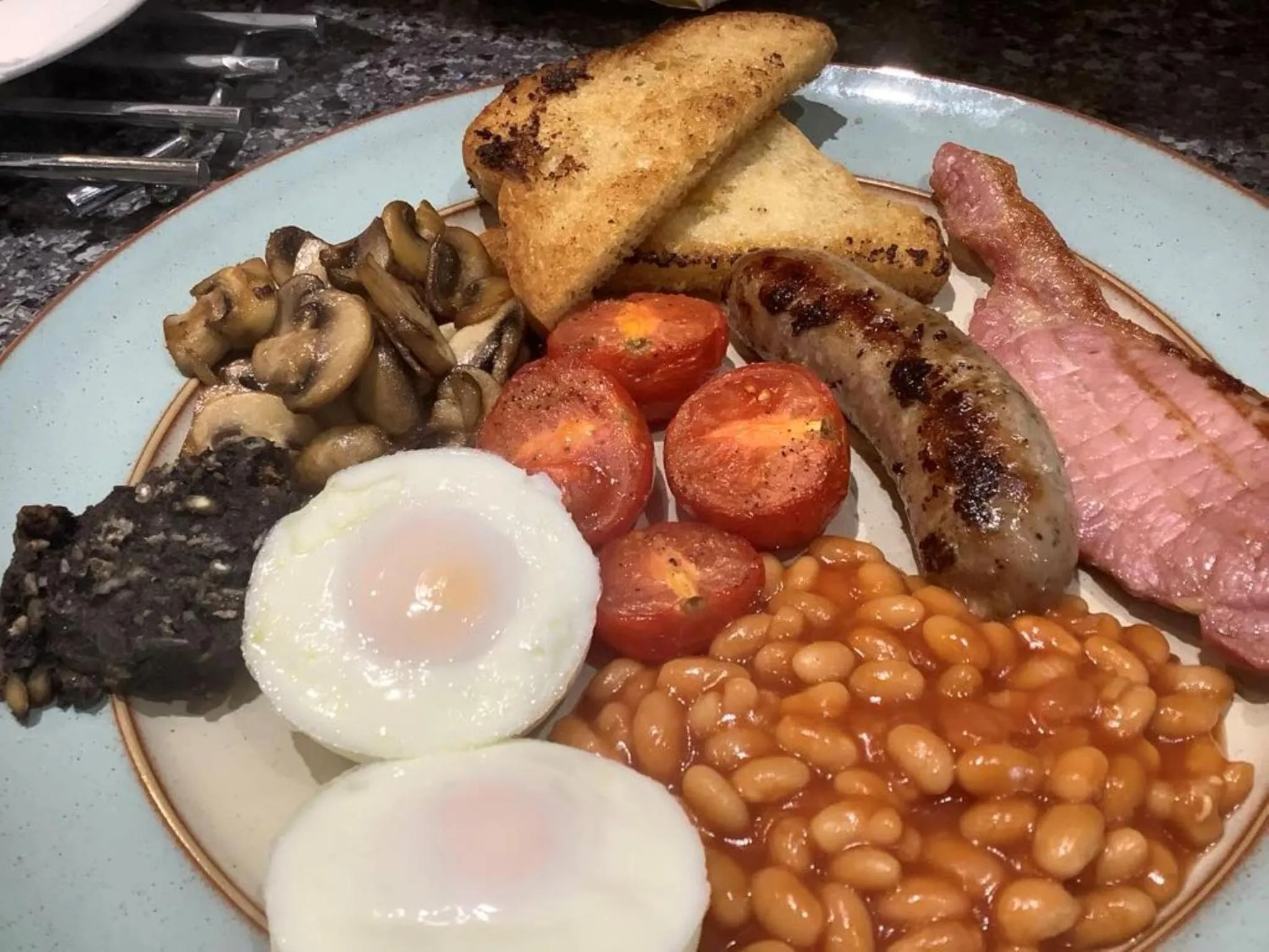 Breakfast in The Old Posthouse B&B