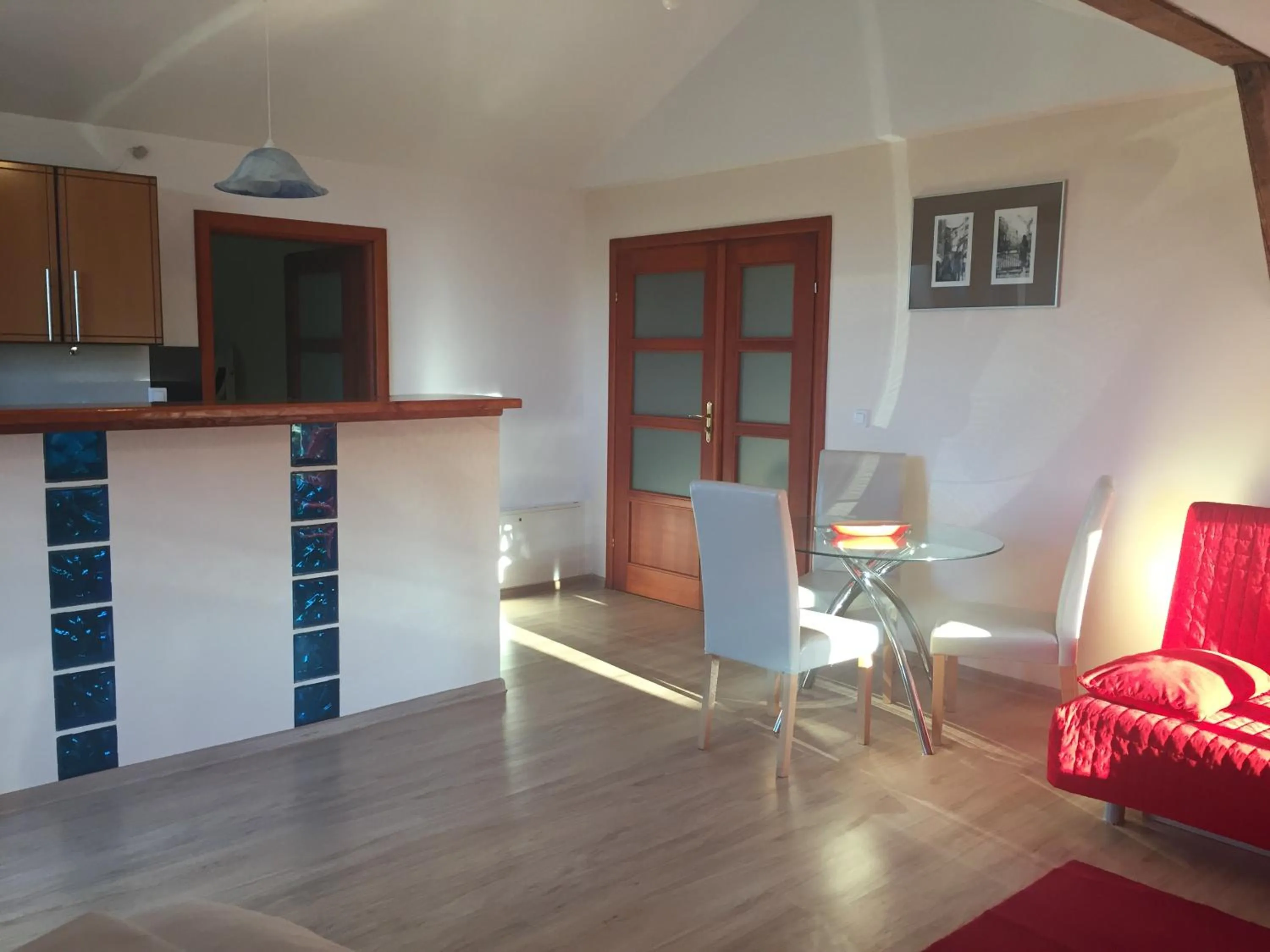 Living room in Słoneczny Dom pokoje i apartament na wynajem