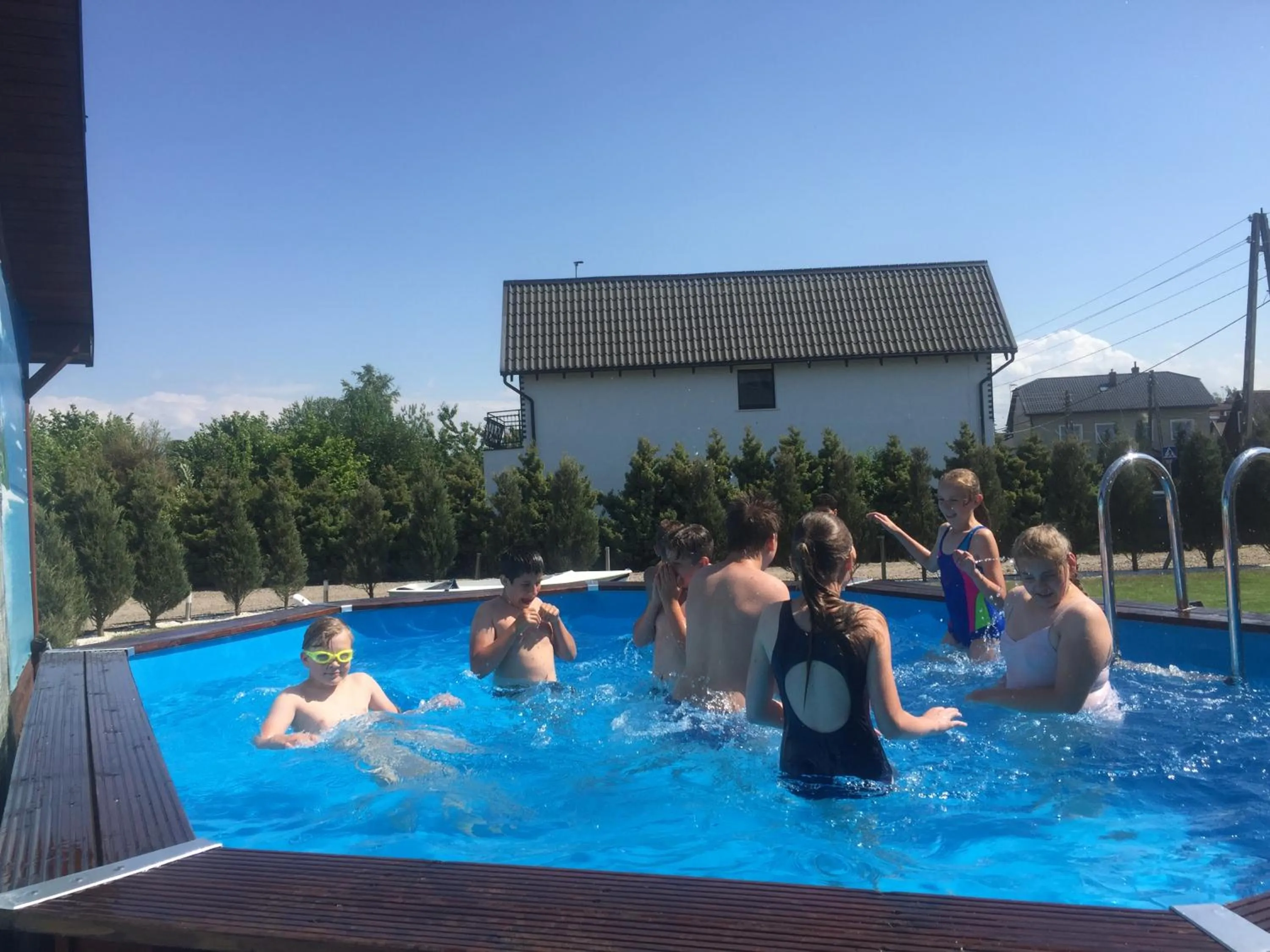 People in Słoneczny Dom pokoje i apartament na wynajem