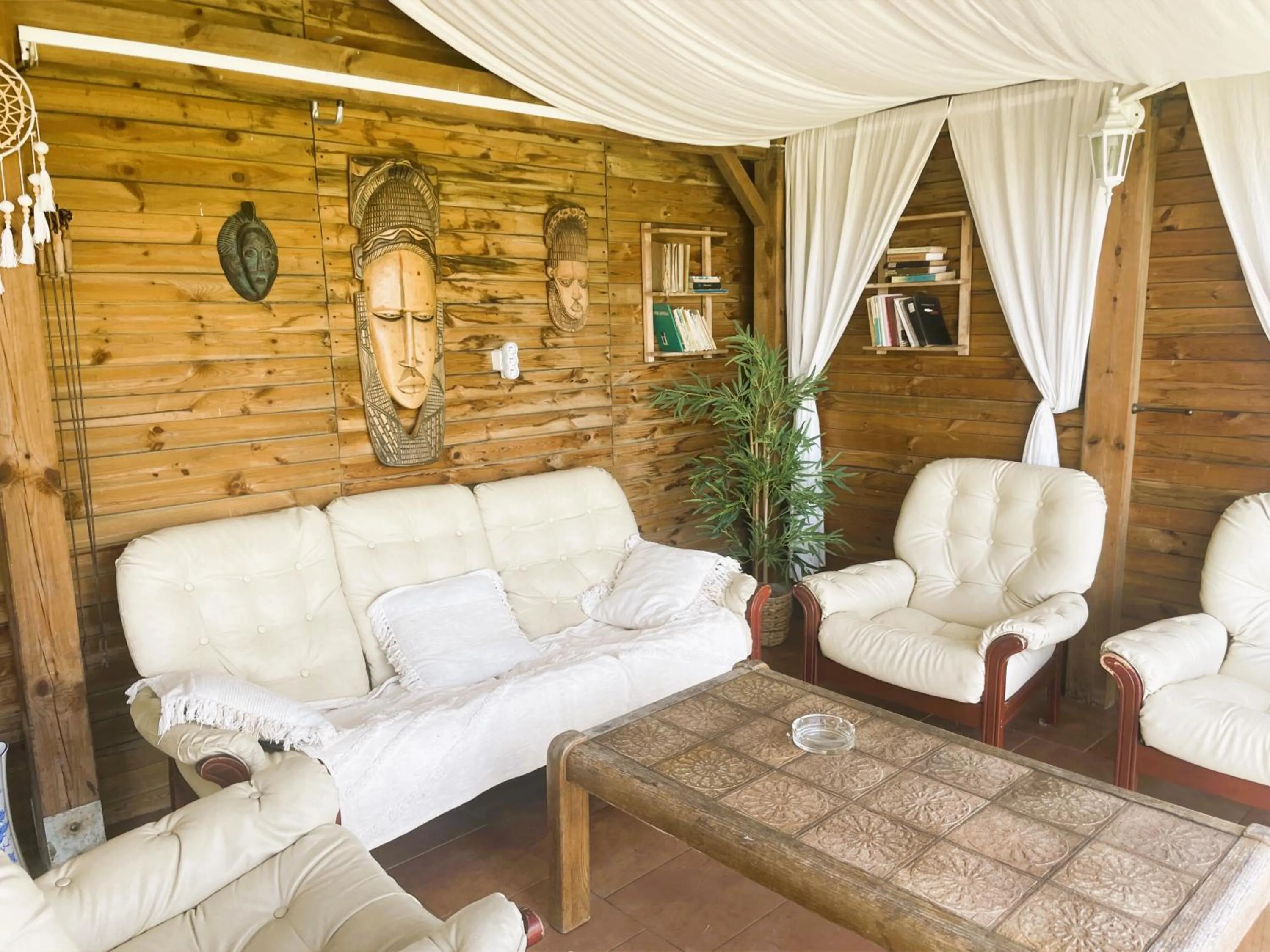 Patio in Słoneczny Dom pokoje i apartament na wynajem