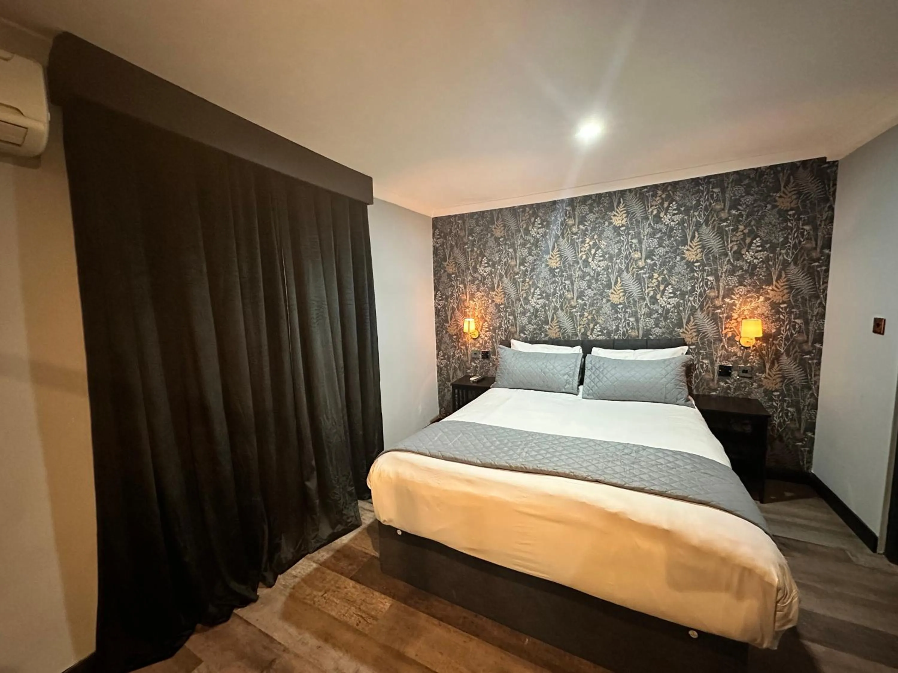 Bedroom, Bed in Pasha Hotel - 3* Boutique Hotel