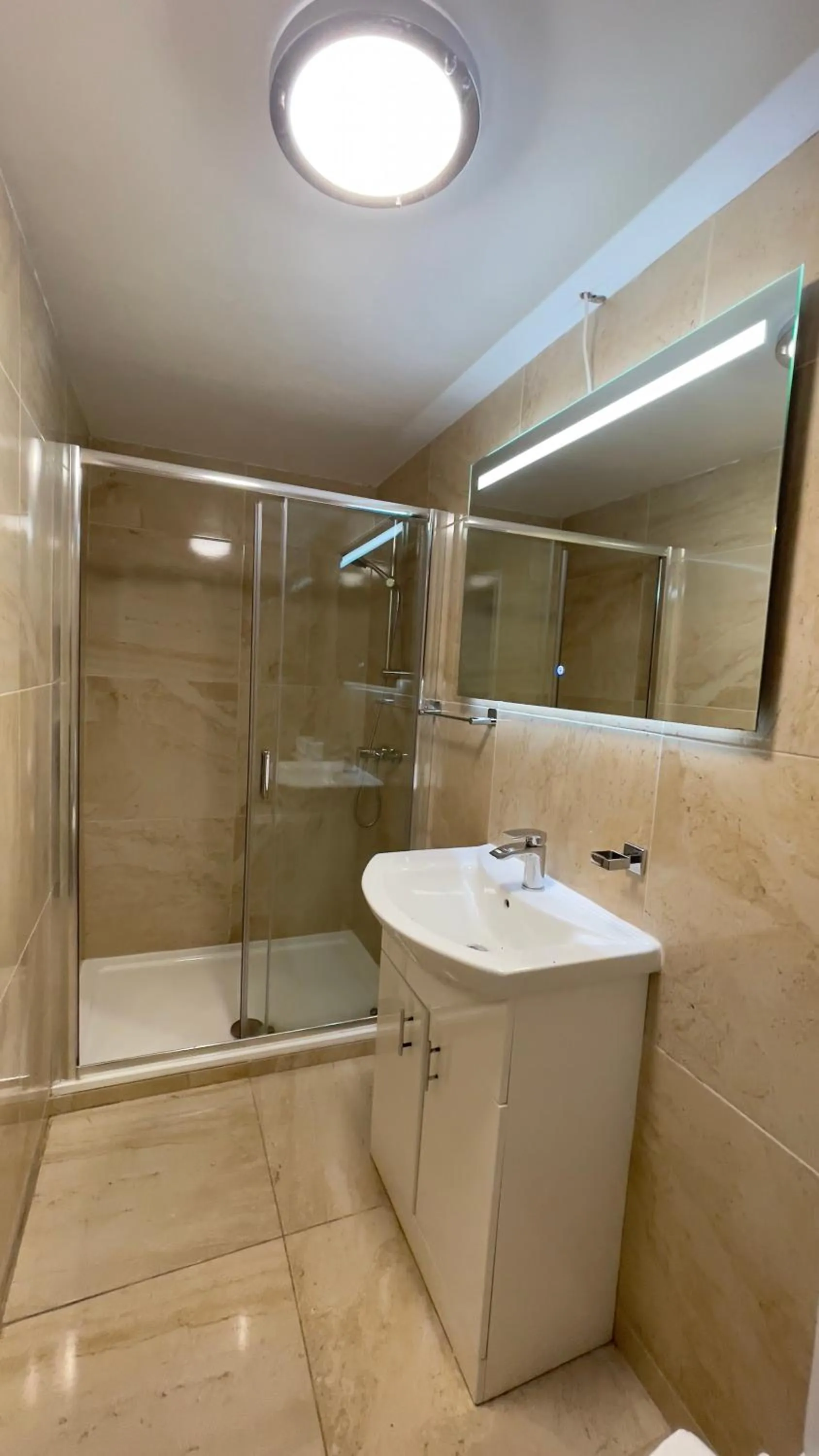 Shower in Pasha Hotel - 3* Boutique Hotel