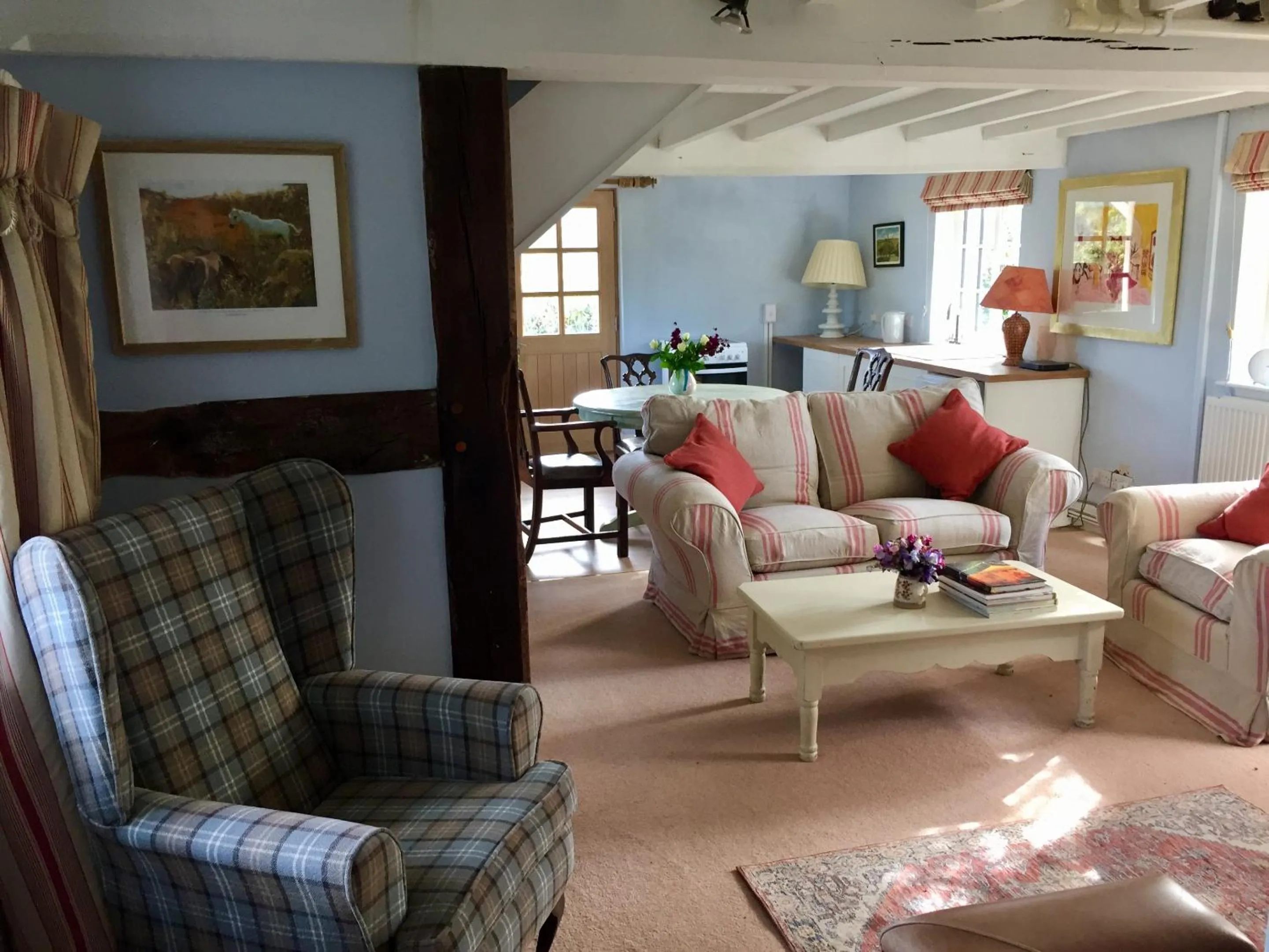Living room in Mulsford Cottage
