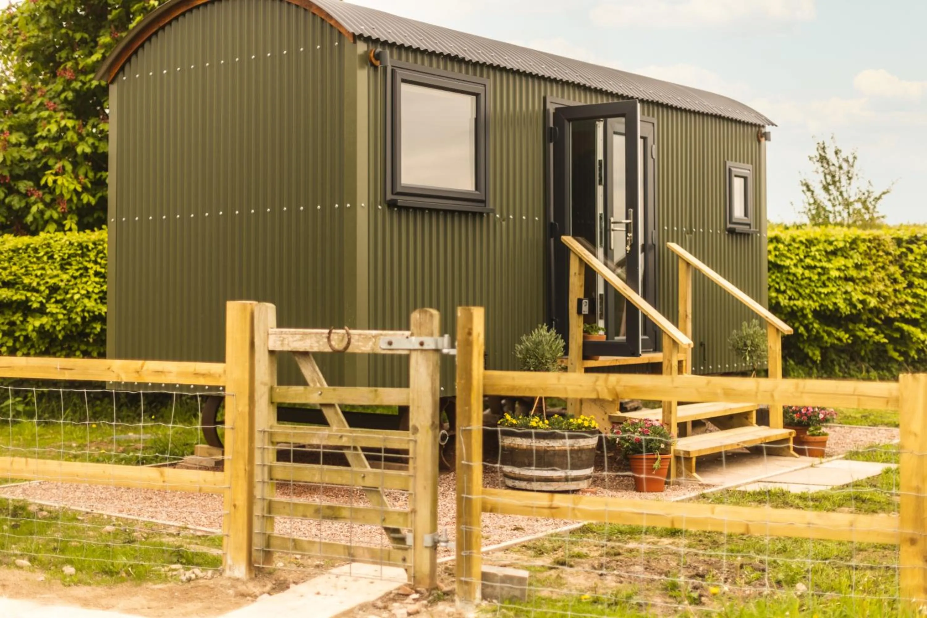 Property building in Mulsford Cottage