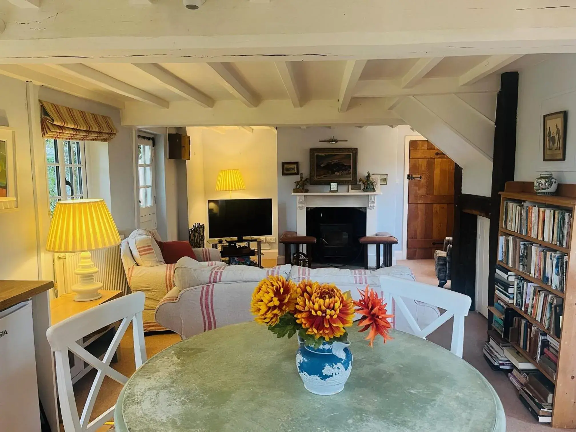 Living room in Mulsford Cottage Living room in Mulsford Cottage