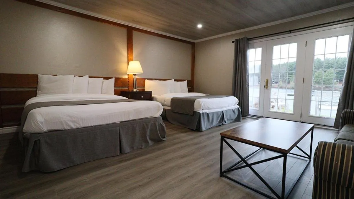 Bed in Algonquin Lakeside Inn