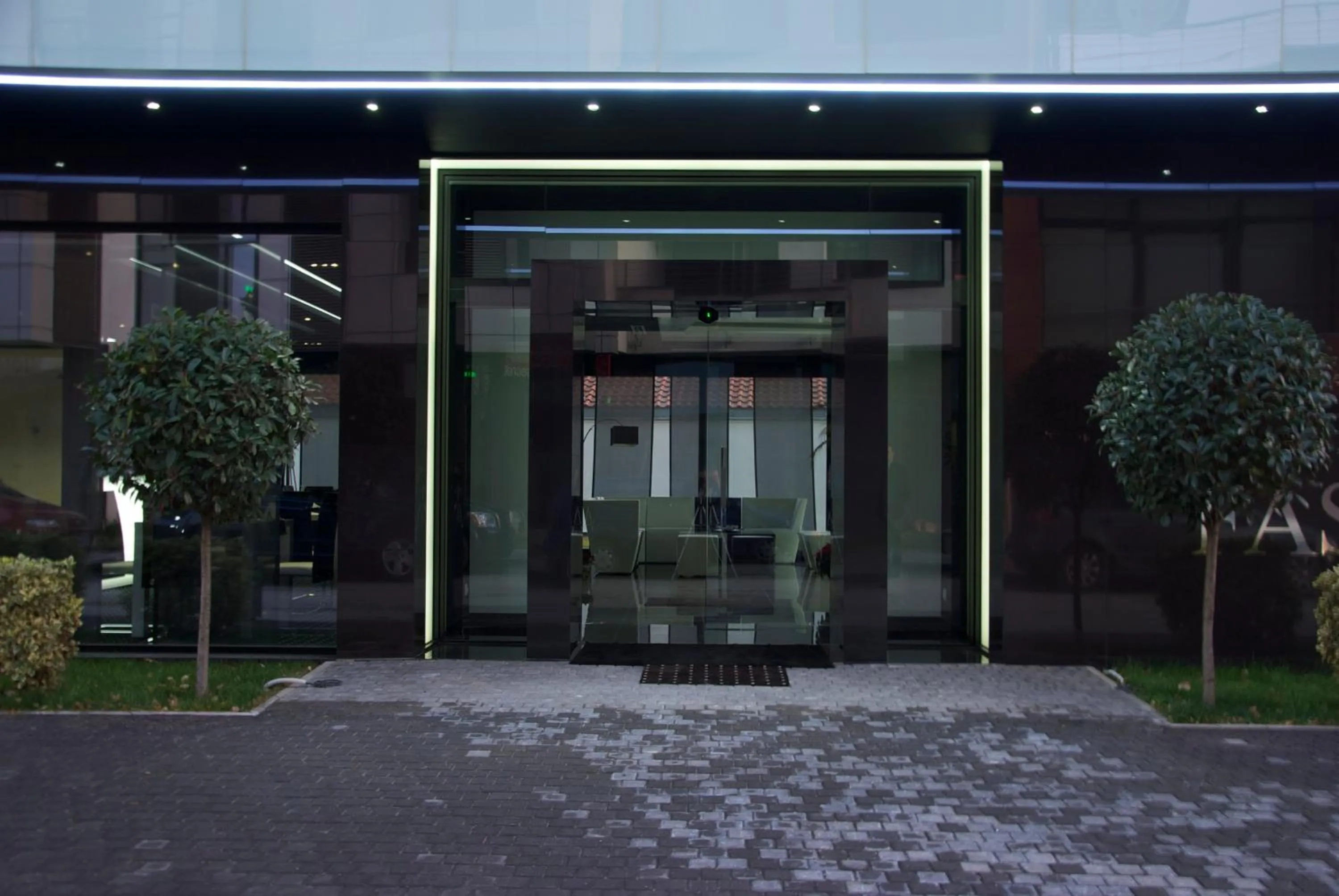 Living room in Hotel Fashion - Free Parking