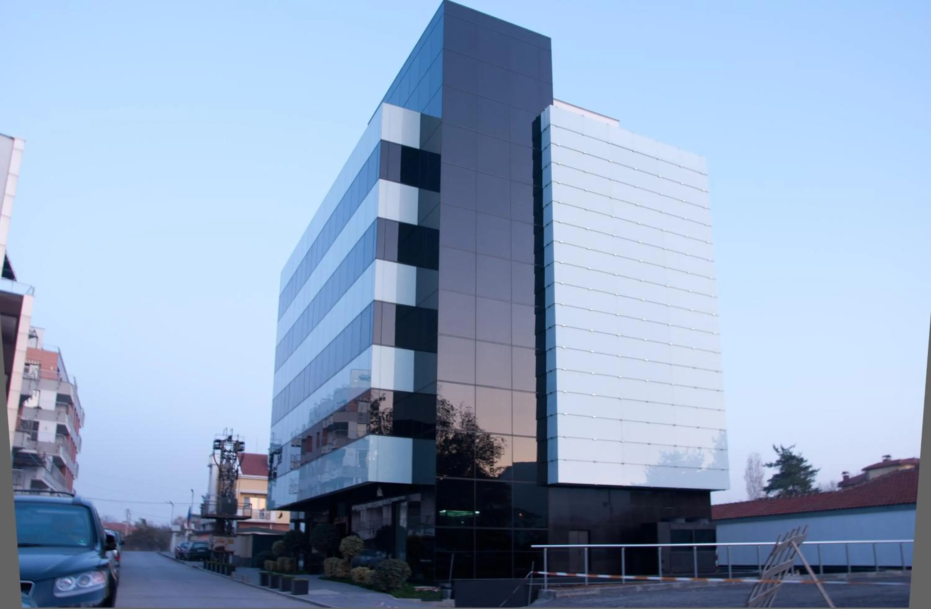 Facade/entrance in Hotel Fashion - Free Parking