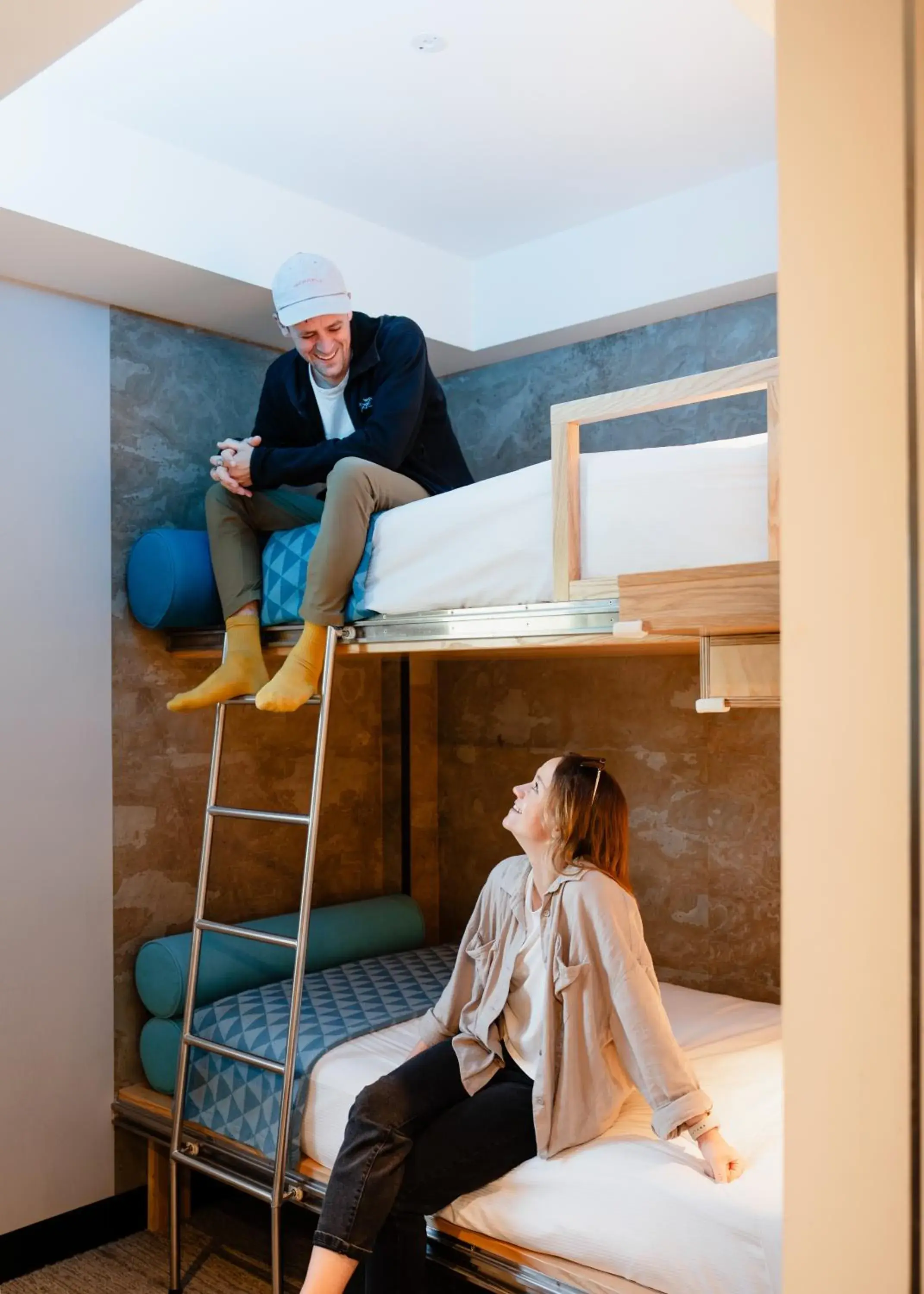 Photo of the whole room, Bed in mi-pad Queenstown Photo of the whole room, Bed in mi-pad Queenstown