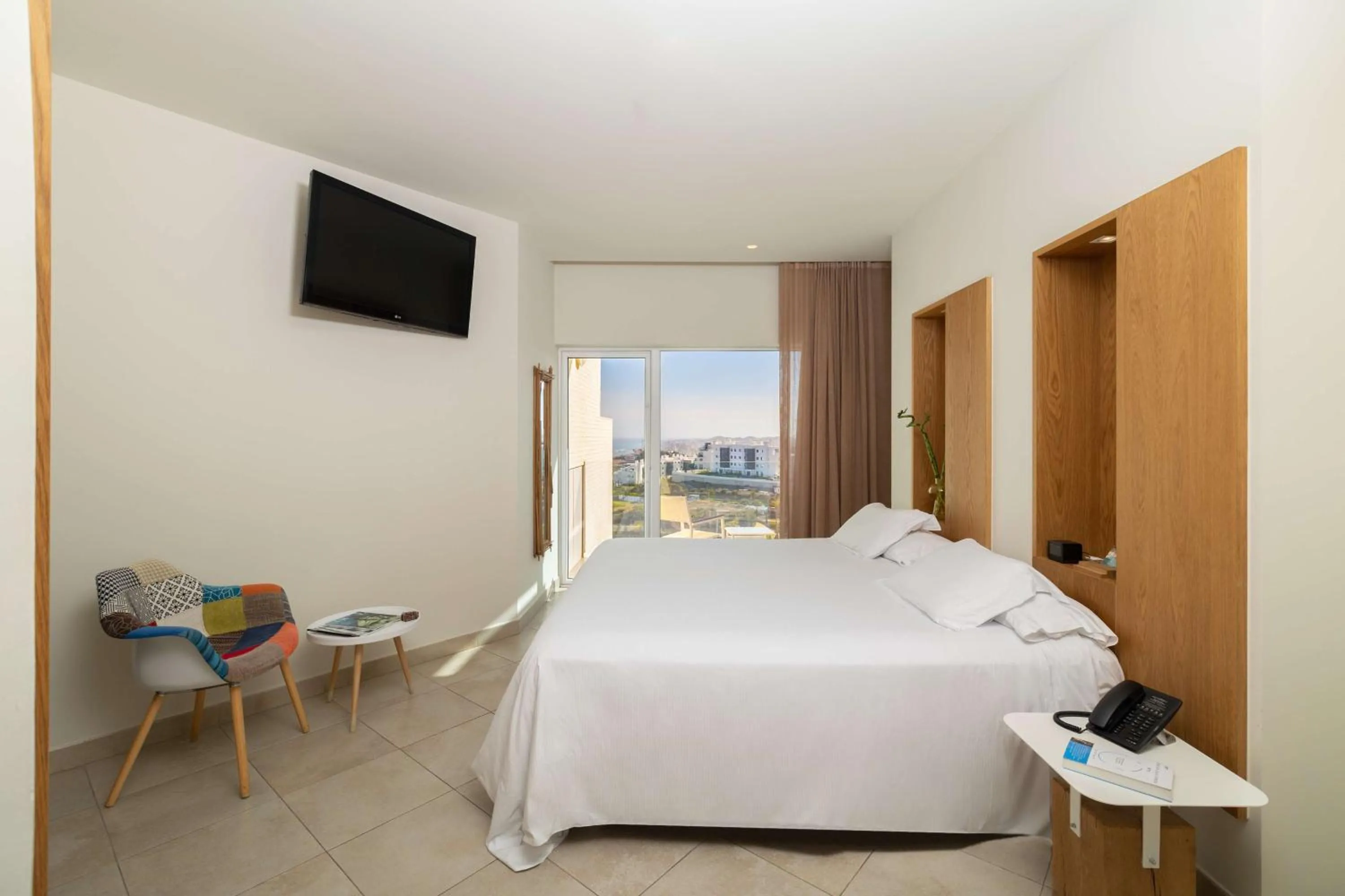 Bed in Higuerón Hotel Málaga, Curio Collection by Hilton