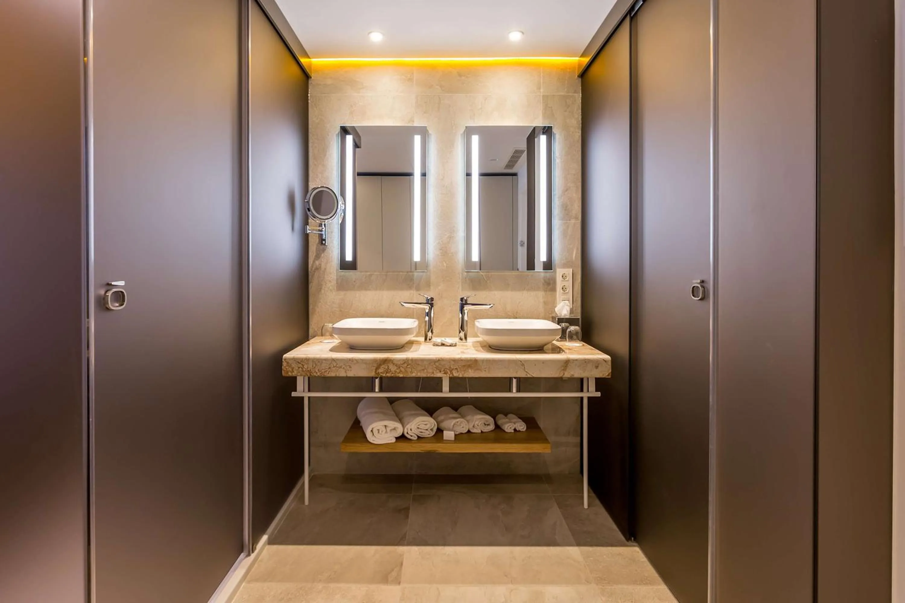 Bathroom in Higuerón Hotel Málaga, Curio Collection by Hilton