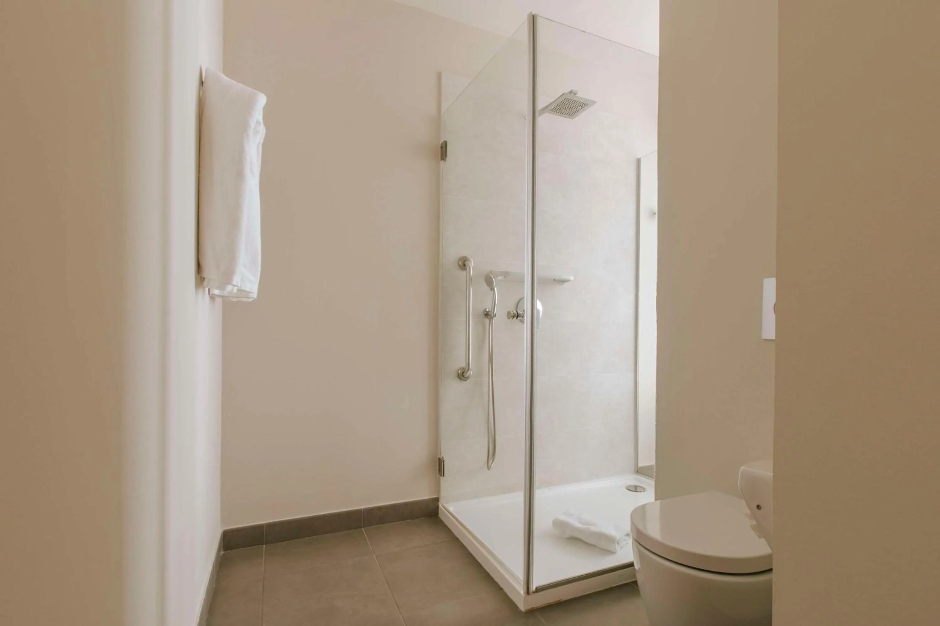 Bathroom in Higuerón Hotel Málaga, Curio Collection by Hilton