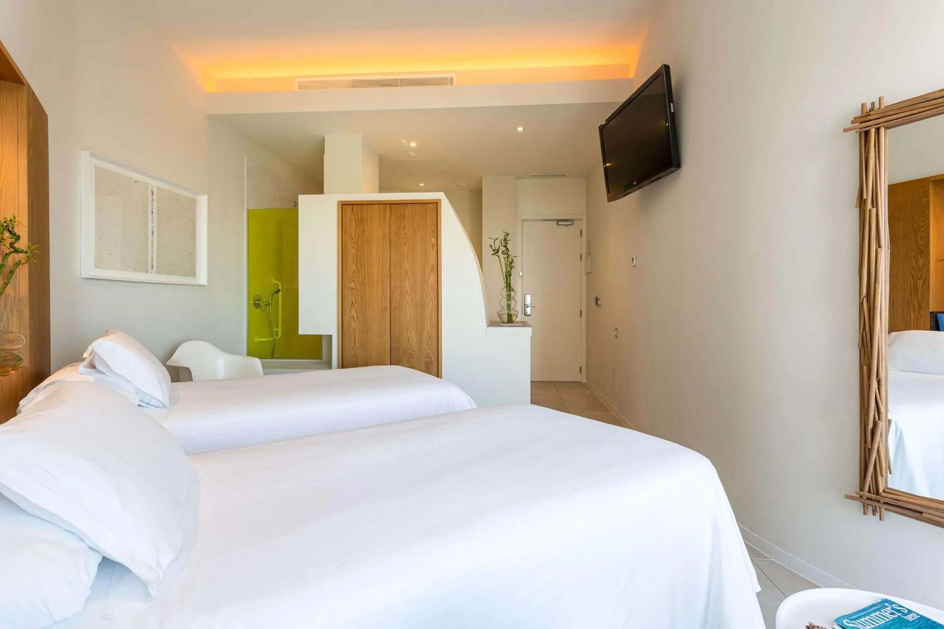 Bed in Higuerón Hotel Málaga, Curio Collection by Hilton