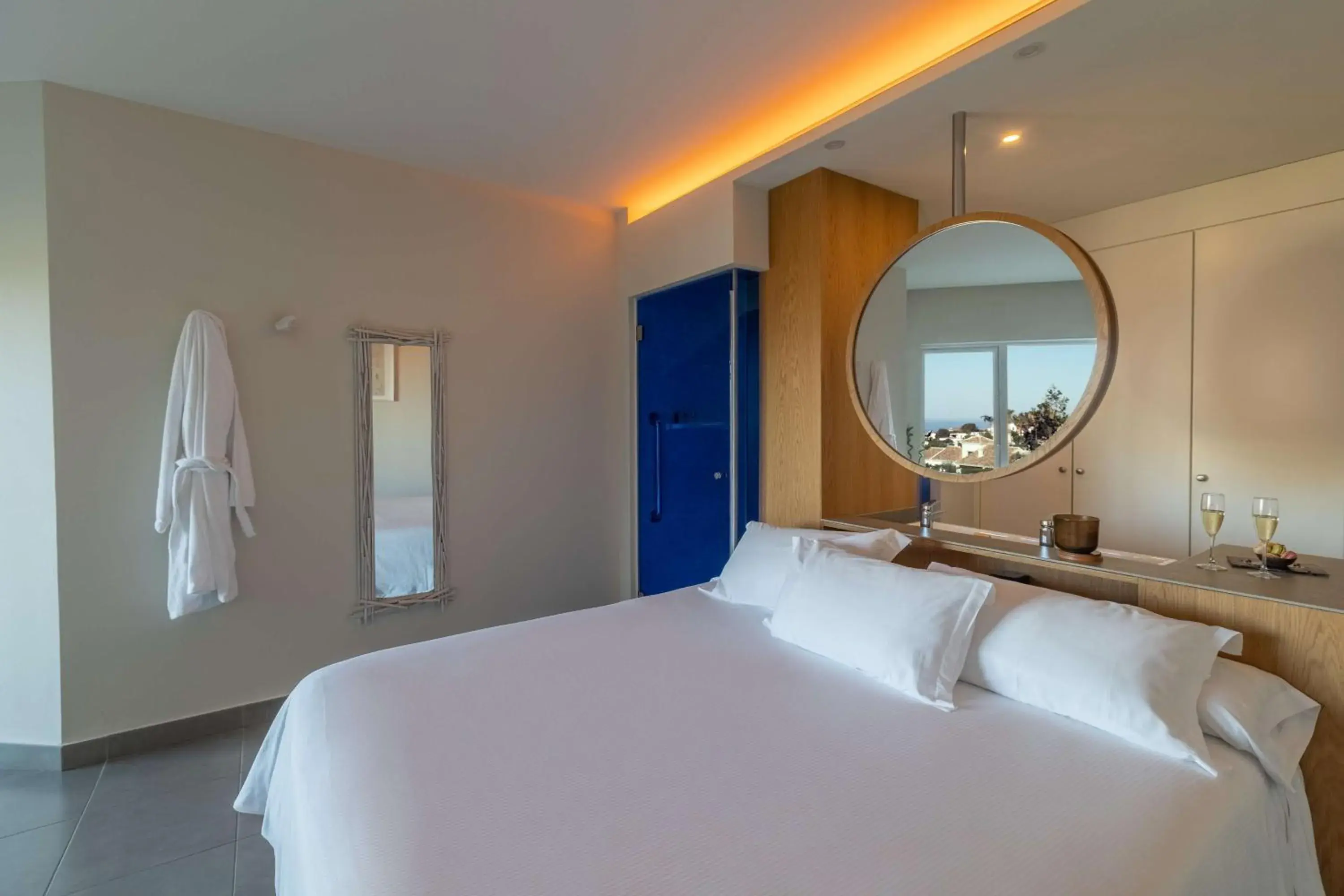 Deluxe King Room with Sea View in Higuerón Hotel Málaga, Curio Collection by Hilton Deluxe King Room with Sea View in Higuerón Hotel Málaga, Curio Collection by Hilton