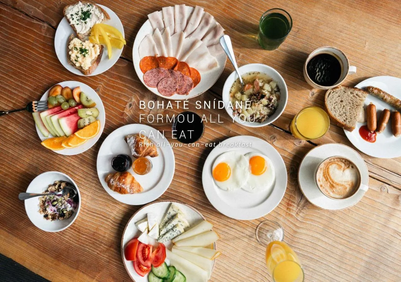 Breakfast in Aparthotel Svatý Vavřinec
