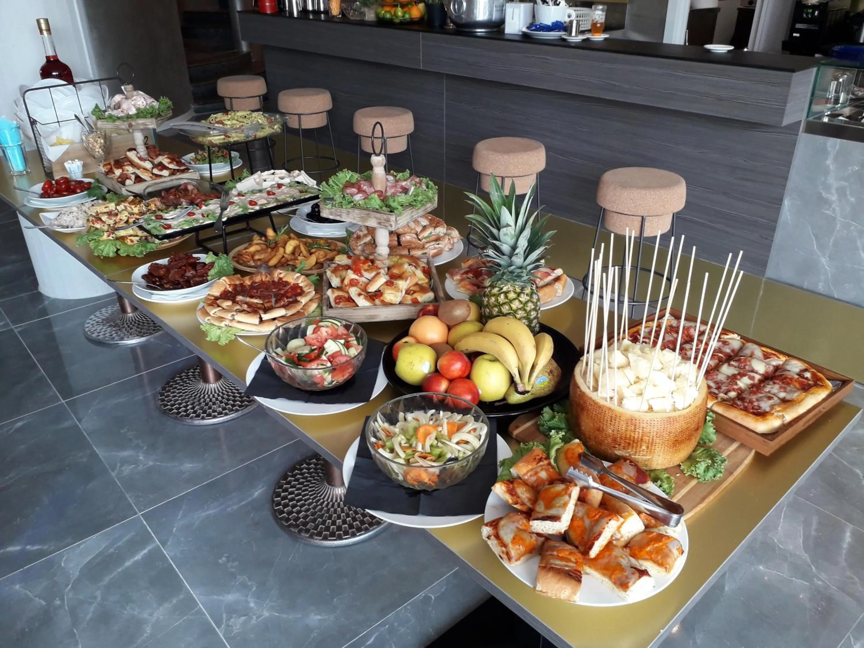 Food and drinks in Lake Como Golf Hotel