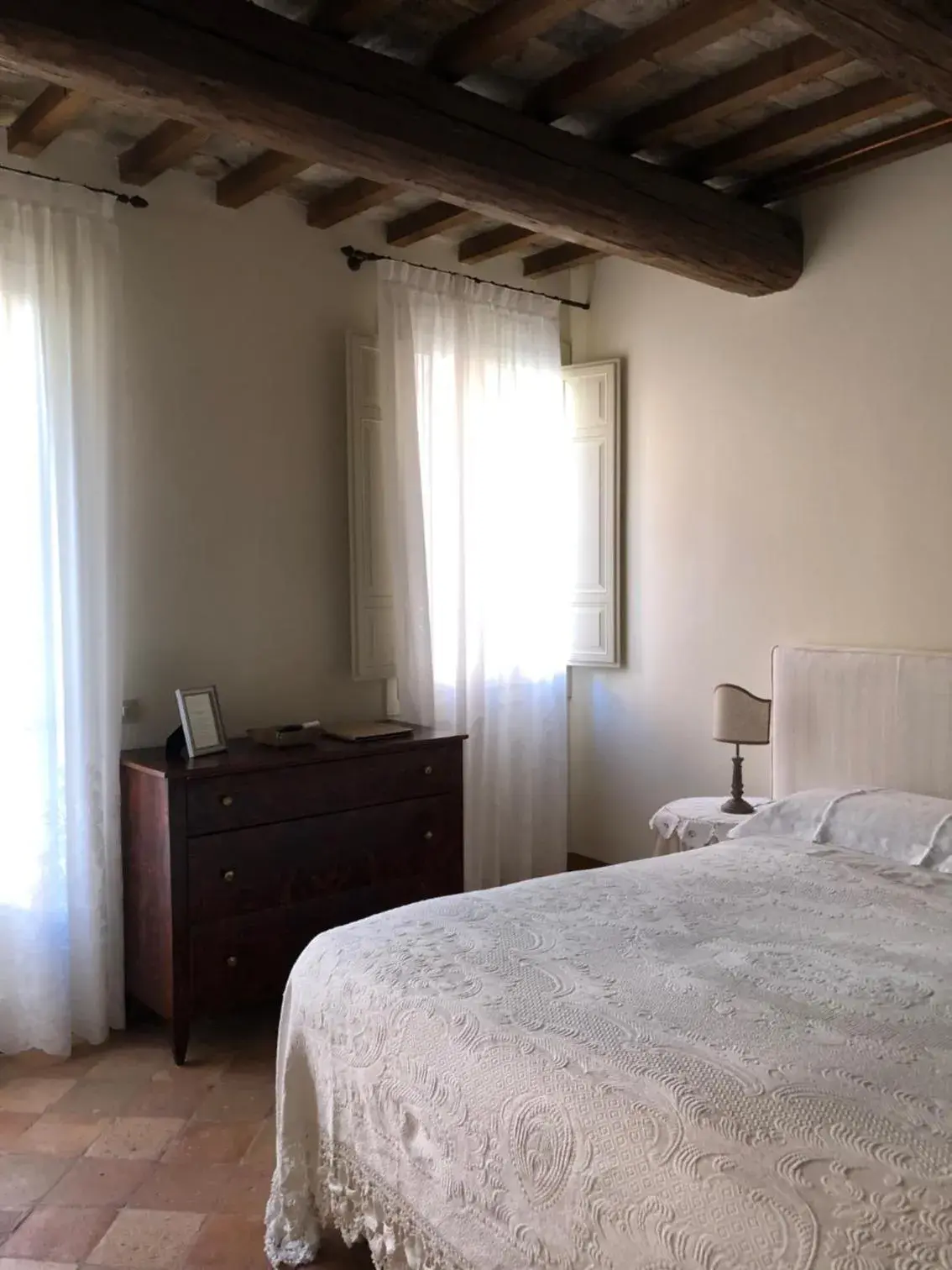 Superior Double Room in Le Case Di San Vitale Easy Superior Double Room in Le Case Di San Vitale Easy