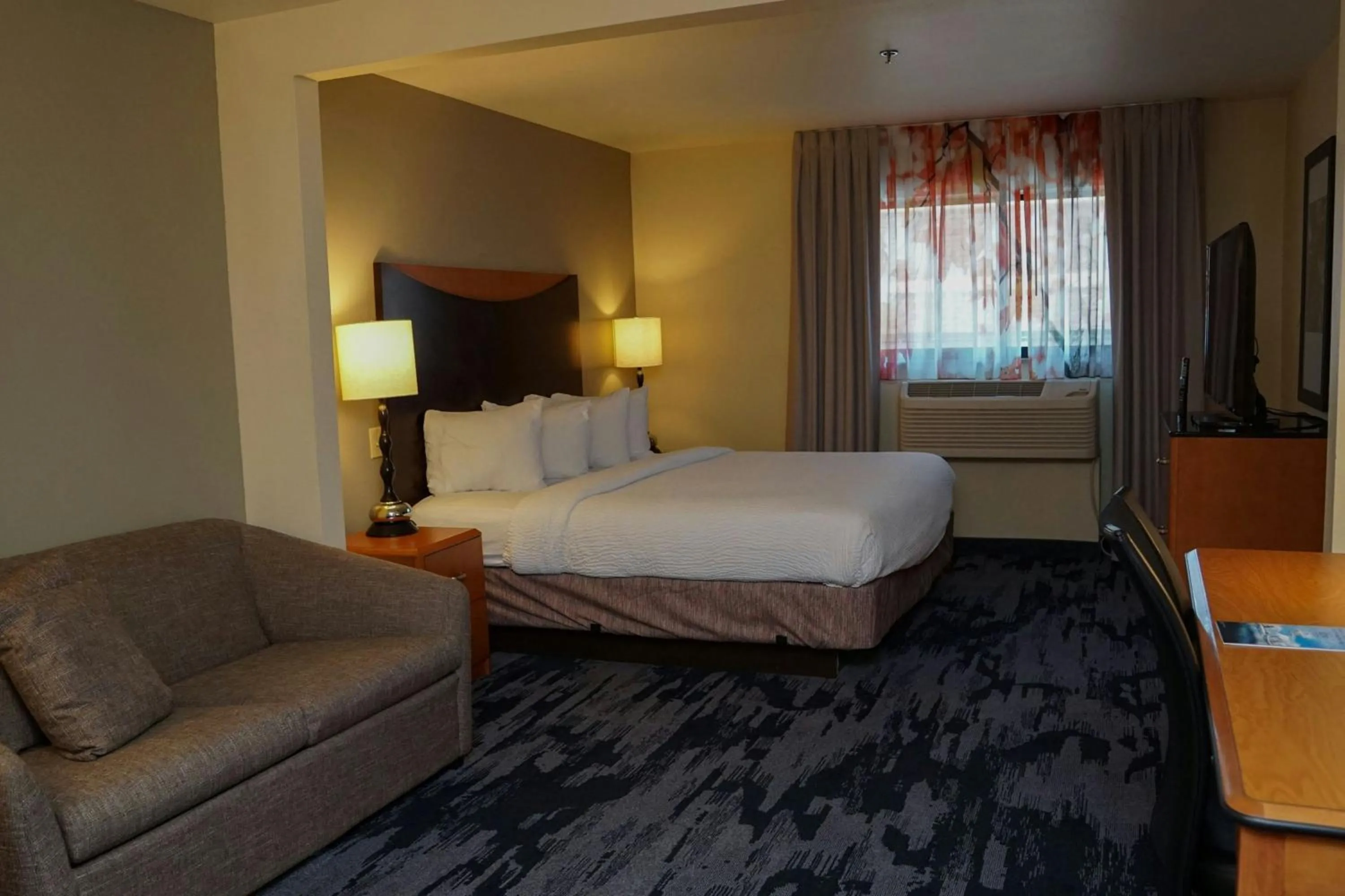 Photo of the whole room, Bed in Fairfield Inn & Suites by Marriott Denver Aurora/Parker