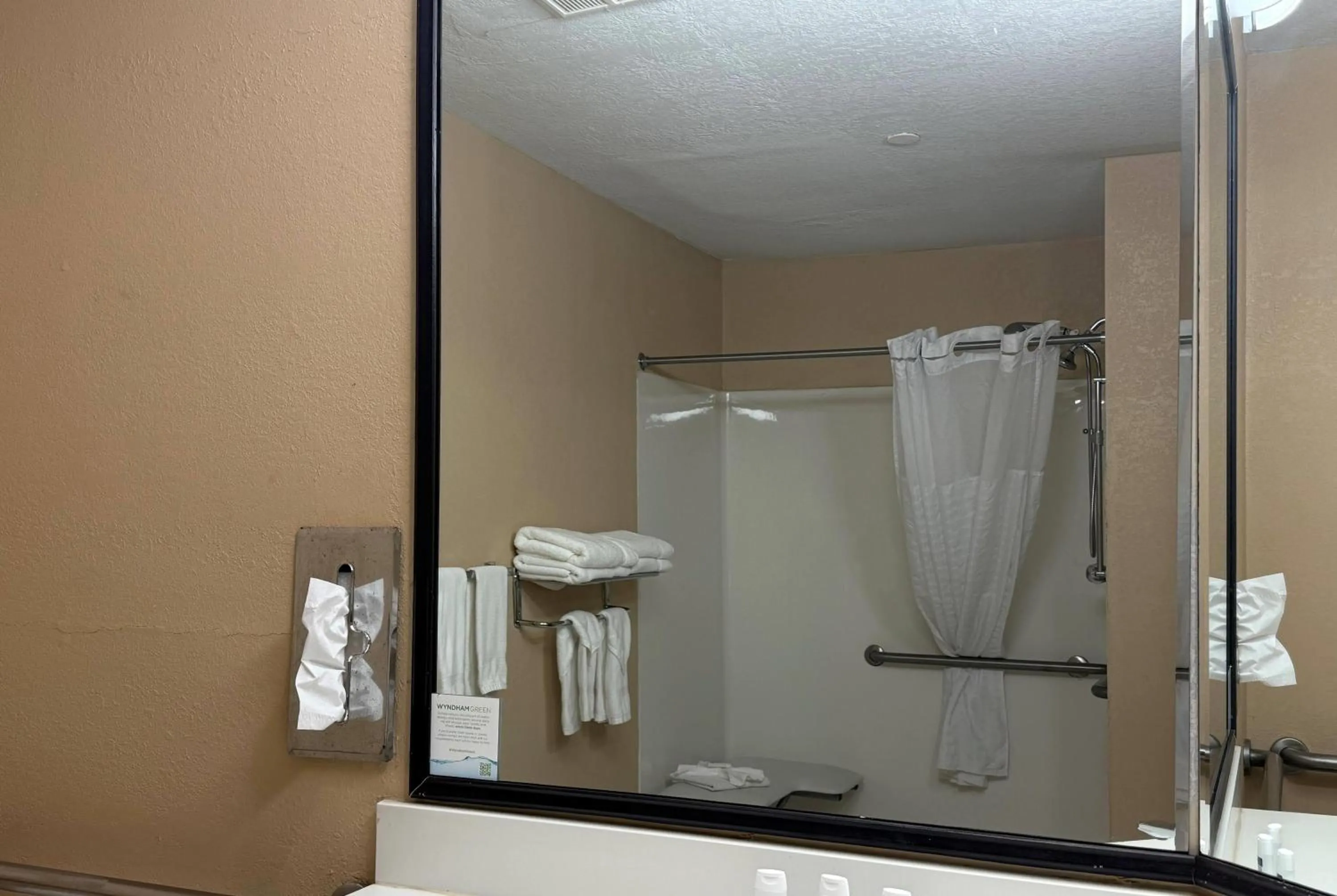 Photo of the whole room in Baymont by Wyndham Plainfield/ Indianapolis Arpt Area