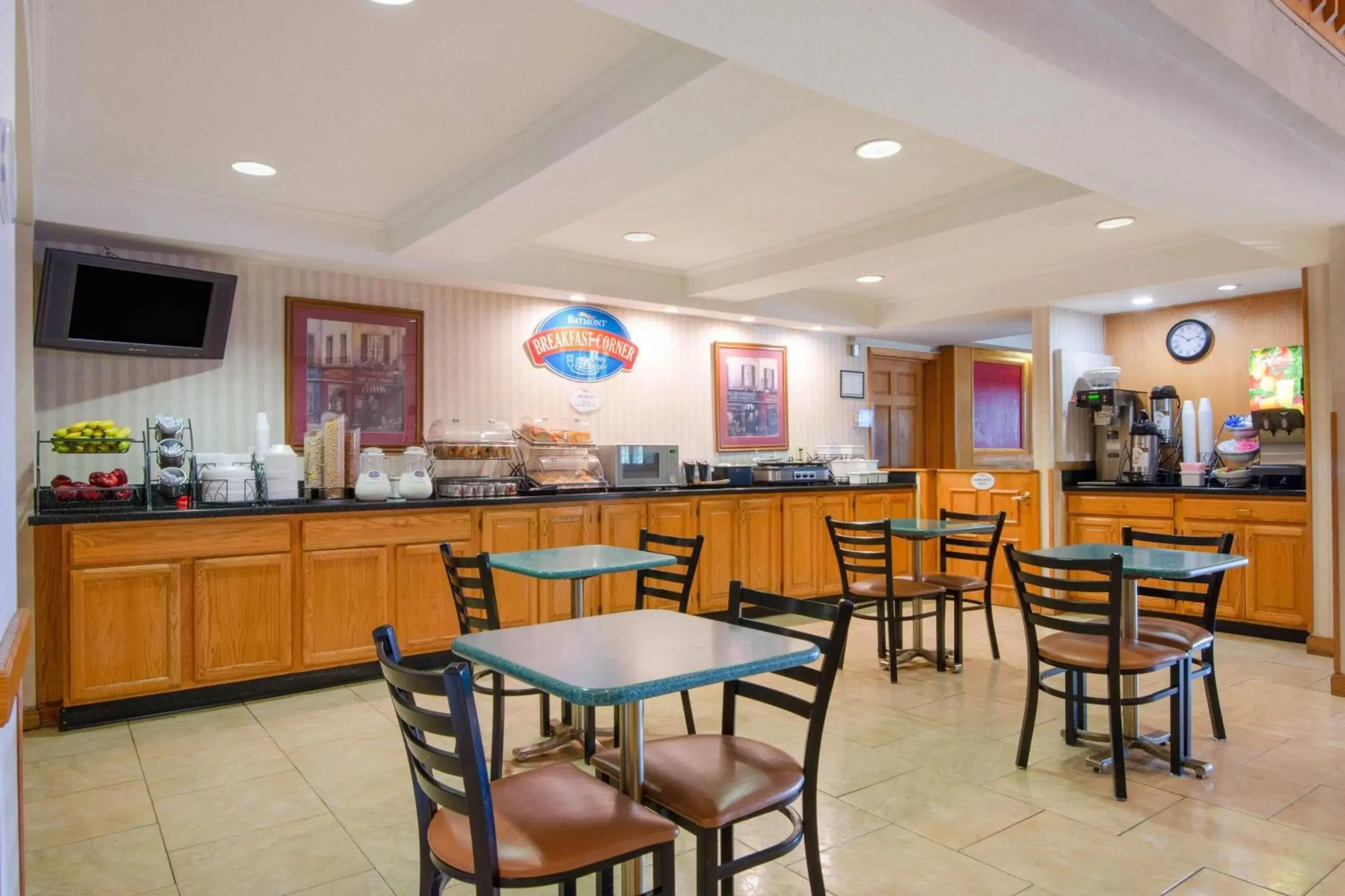 Breakfast in Baymont by Wyndham Plainfield/ Indianapolis Arpt Area Breakfast in Baymont by Wyndham Plainfield/ Indianapolis Arpt Area