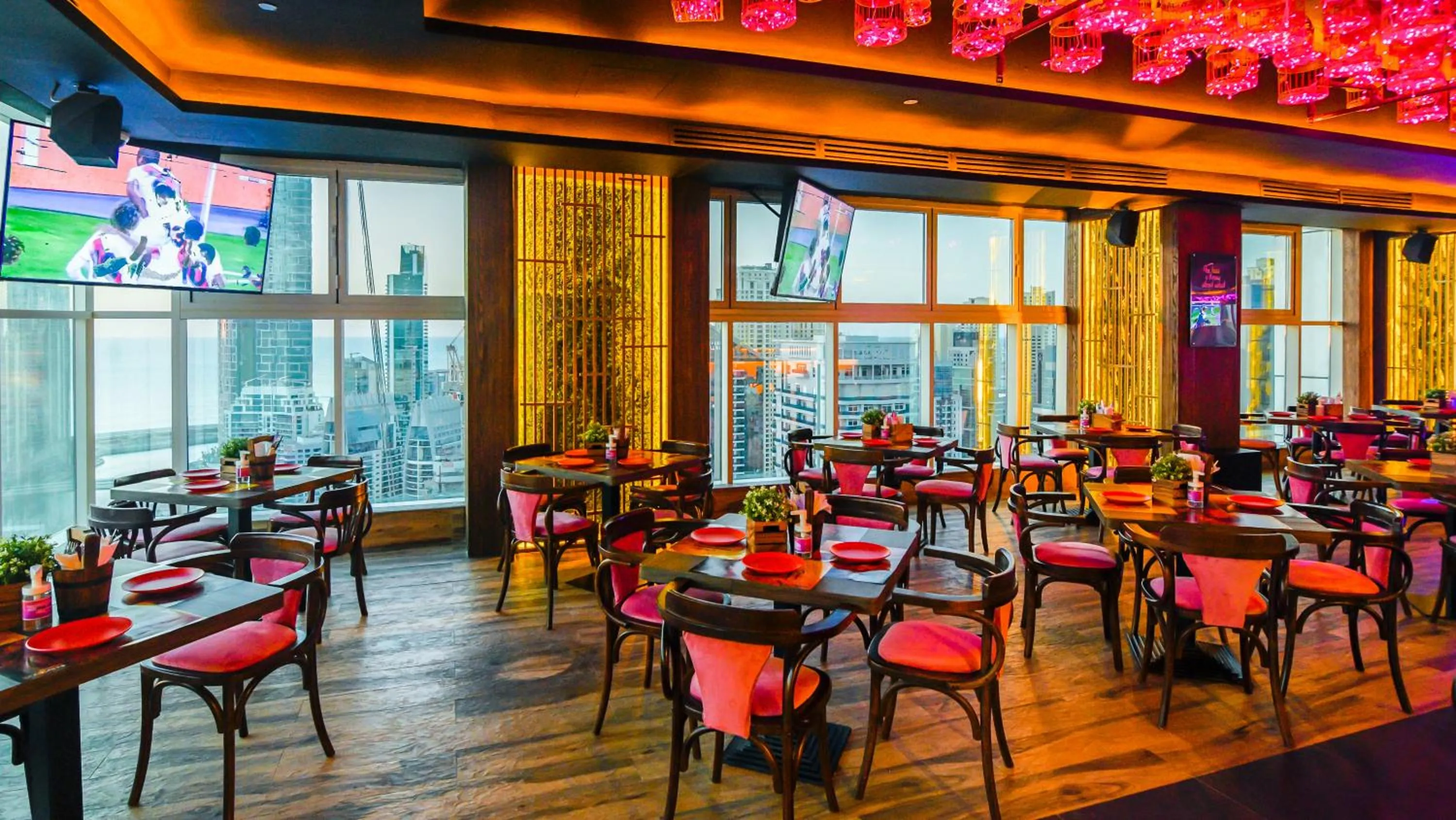 Lounge or bar in Stella Di Mare Dubai Marina Hotel